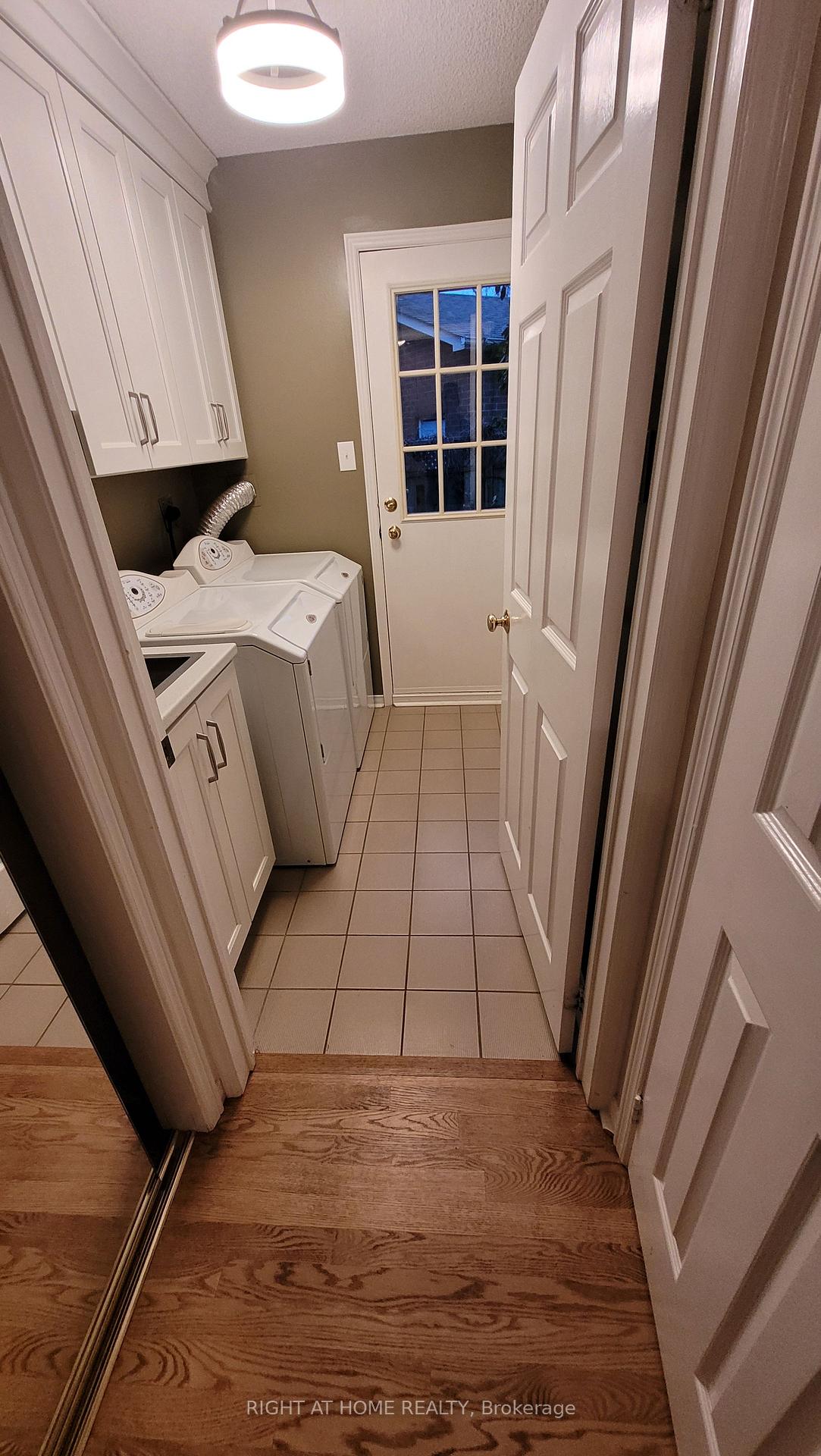 Photo 4 of 755 Aspen Road, Pickering, Amberlea — HOMEH