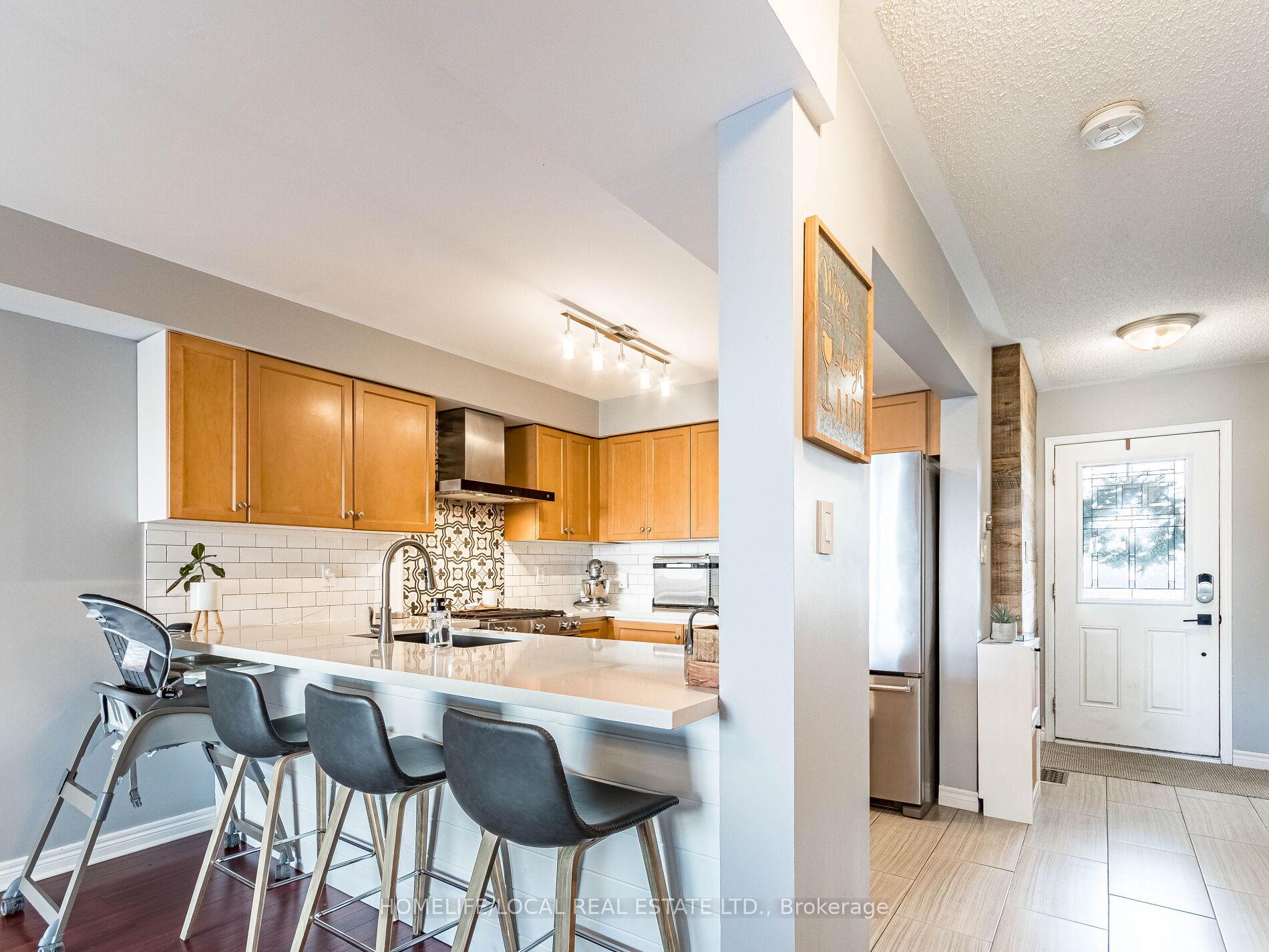 Photo 16 of 148 Richfield Square, Clarington, Courtice — HOMEH