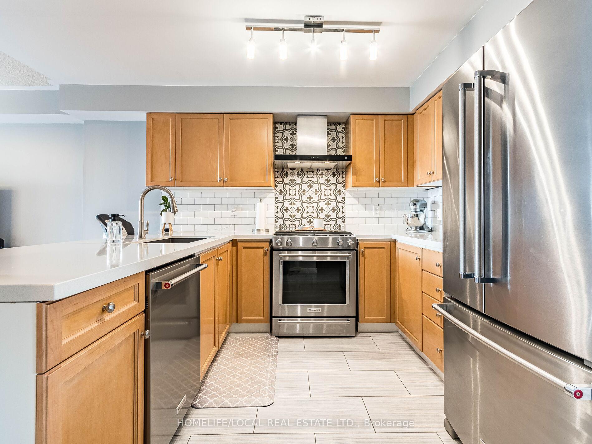 Photo 10 of 148 Richfield Square, Clarington, Courtice — HOMEH
