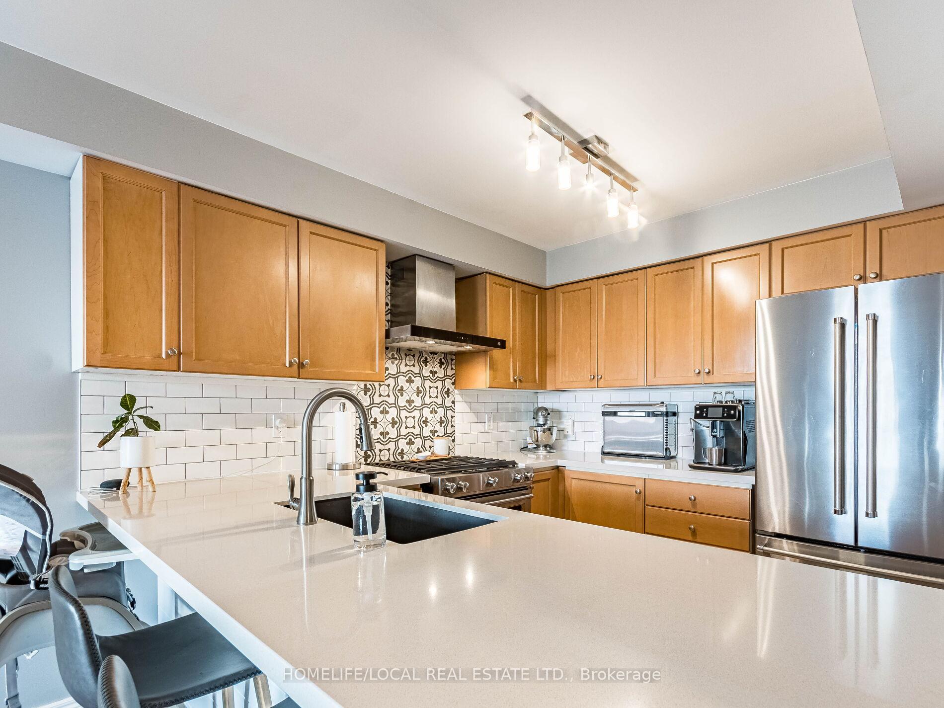 Photo 15 of 148 Richfield Square, Clarington, Courtice — HOMEH