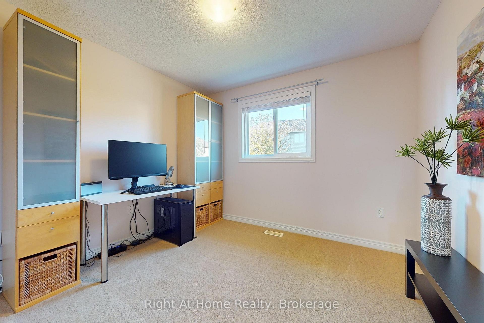 Photo 28 of 15 Brooking Court, Hamilton, Ancaster — HOMEH