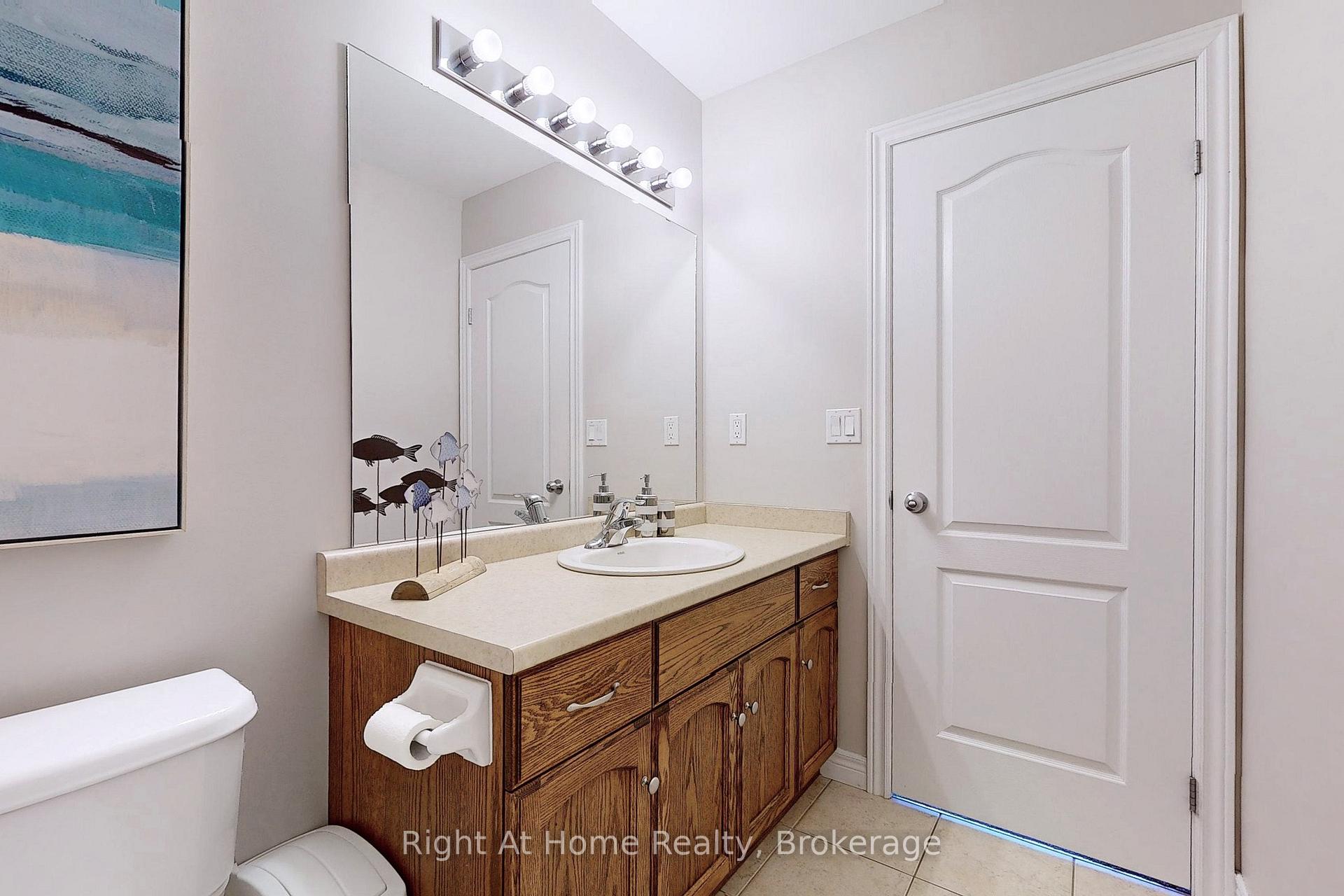 Photo 31 of 15 Brooking Court, Hamilton, Ancaster — HOMEH