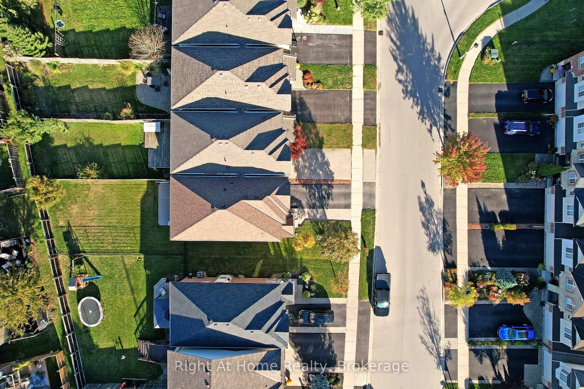 Photo 45 of 15 Brooking Court, Hamilton, Ancaster — HOMEH