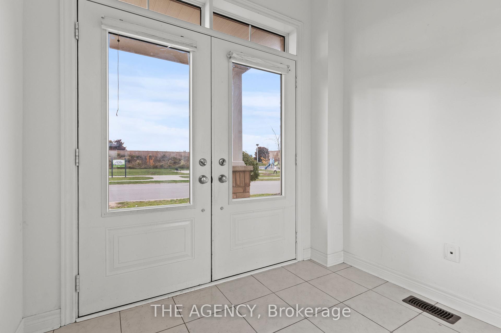 Photo 5 of 65 Hartley Avenue, Brant, Paris — HOMEH