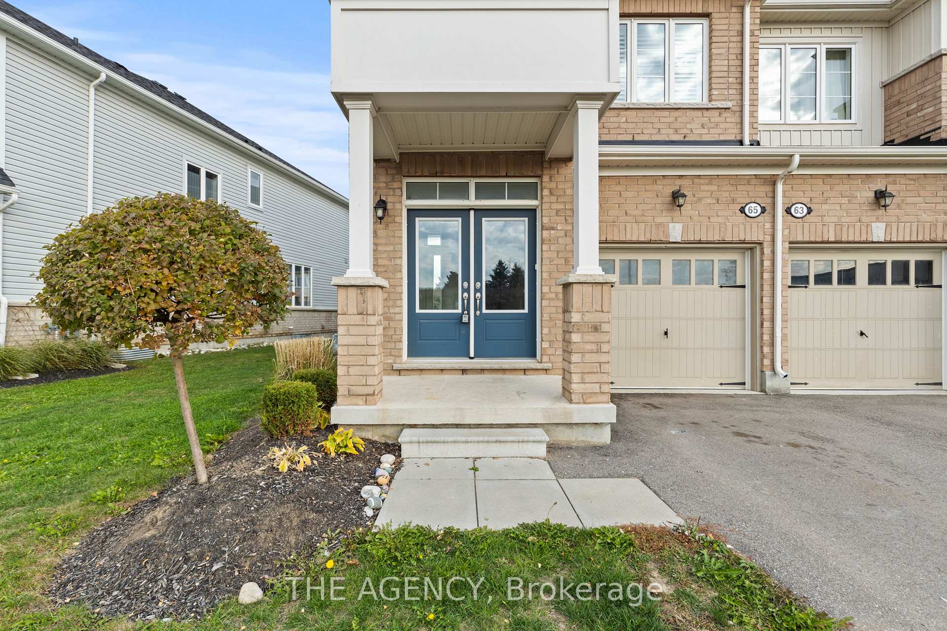 Photo 3 of 65 Hartley Avenue, Brant, Paris — HOMEH
