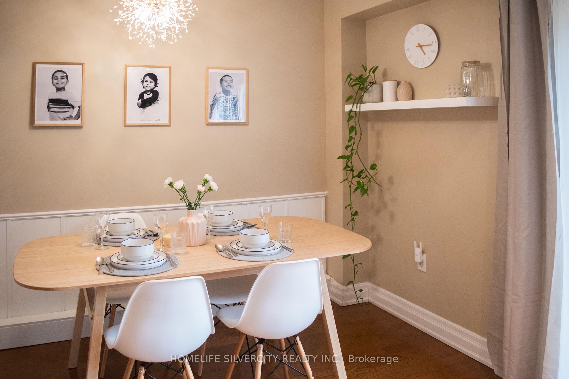 Photo 8 of 376 Sparrow Circle, Pickering, Highbush — HOMEH