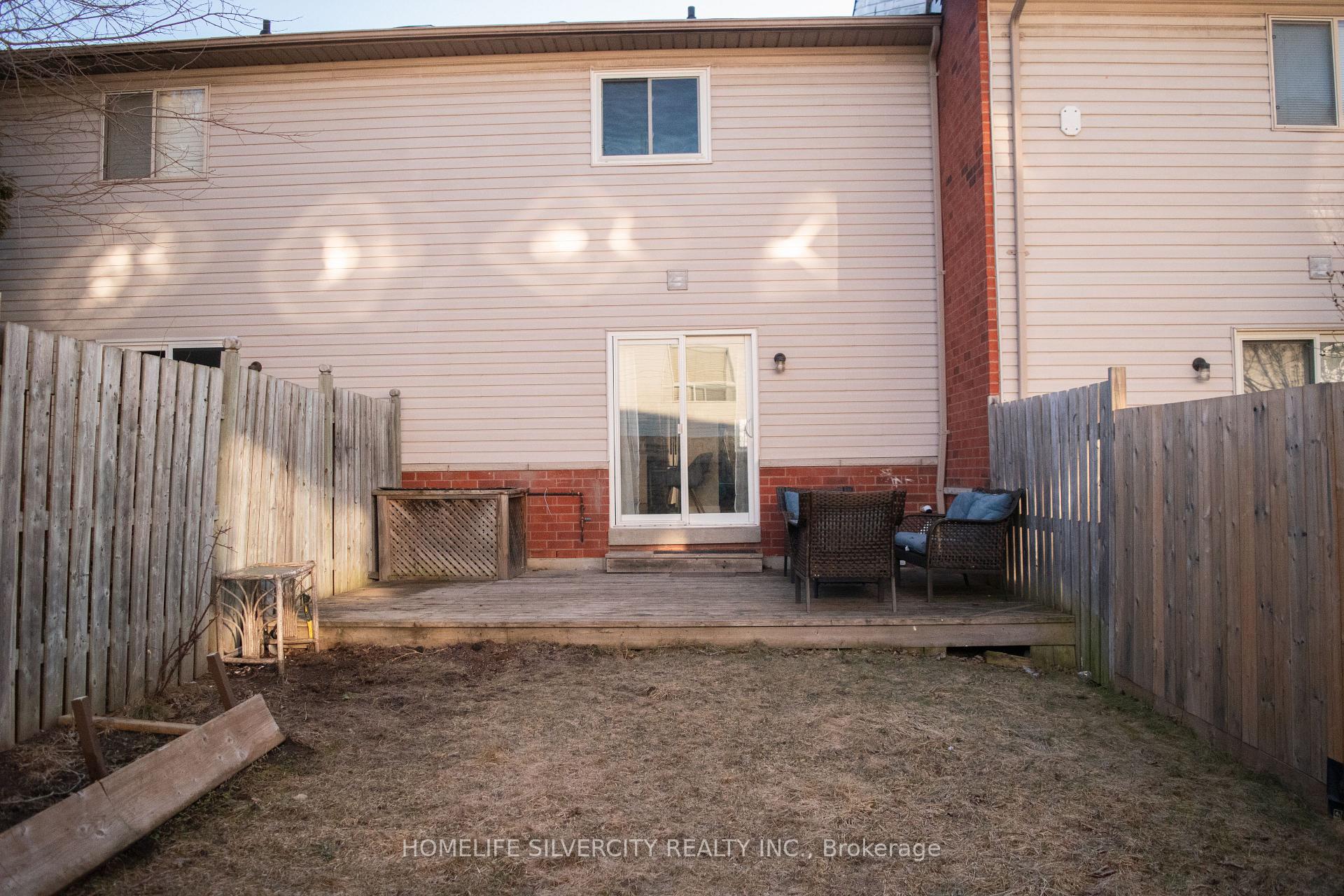 Photo 23 of 376 Sparrow Circle, Pickering, Highbush — HOMEH