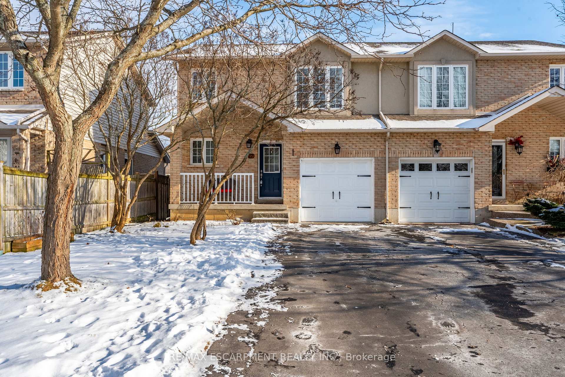 Front of 17 Archer Way