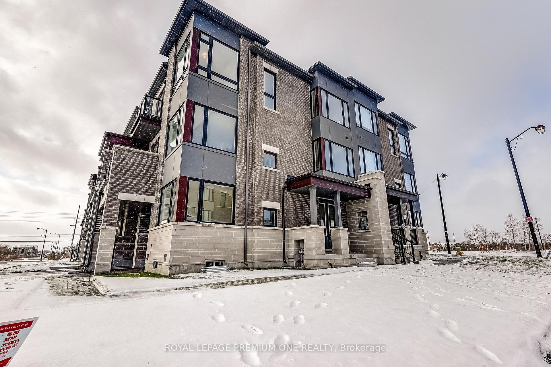 Photo 1 of 36 Thule Street N, Vaughan, Vellore Village — HOMEH