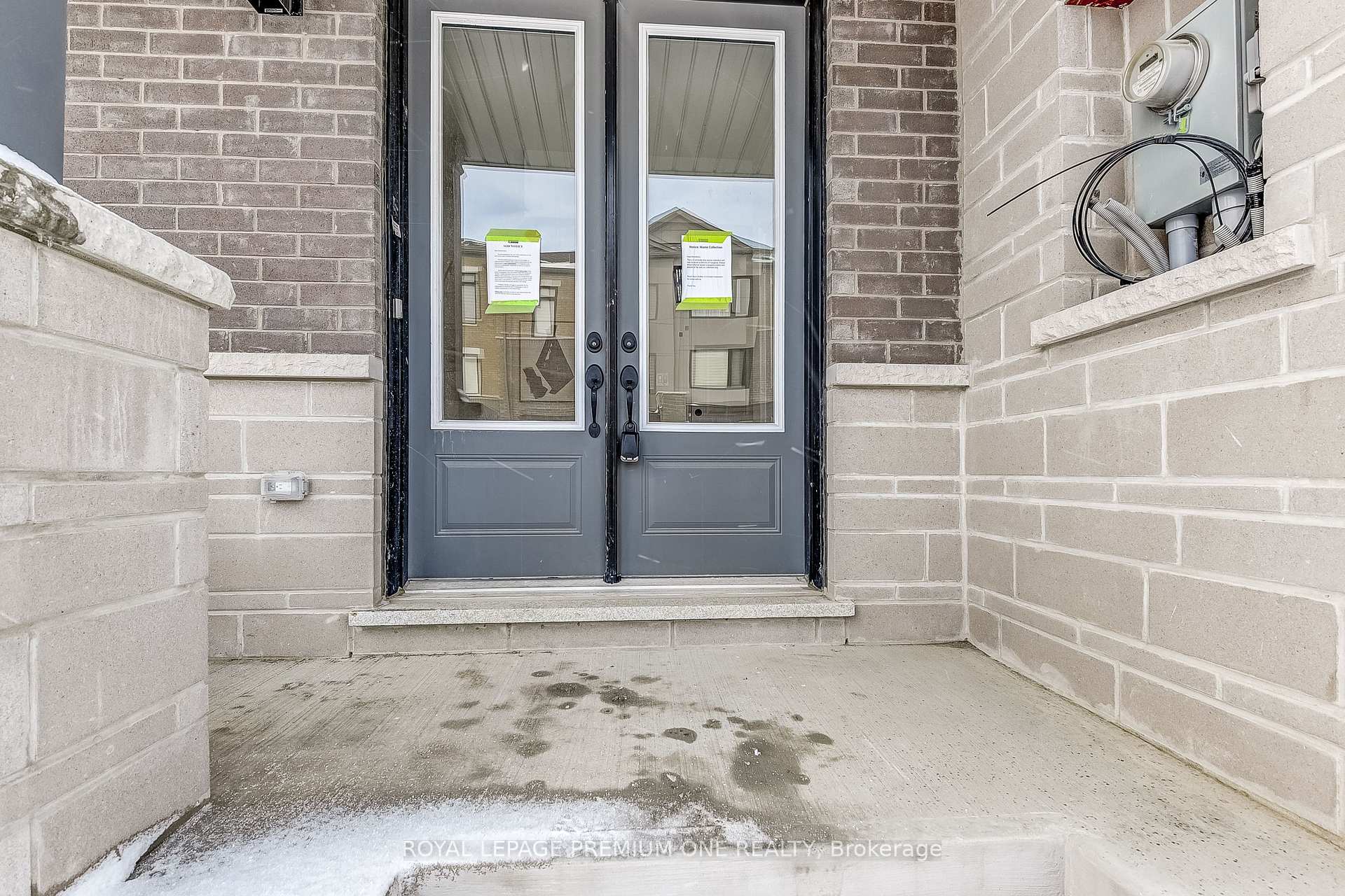 Photo 24 of 36 Thule Street N, Vaughan, Vellore Village — HOMEH