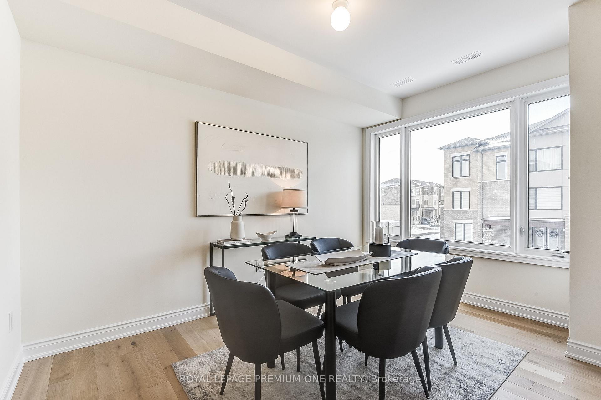 Photo 10 of 36 Thule Street N, Vaughan, Vellore Village — HOMEH