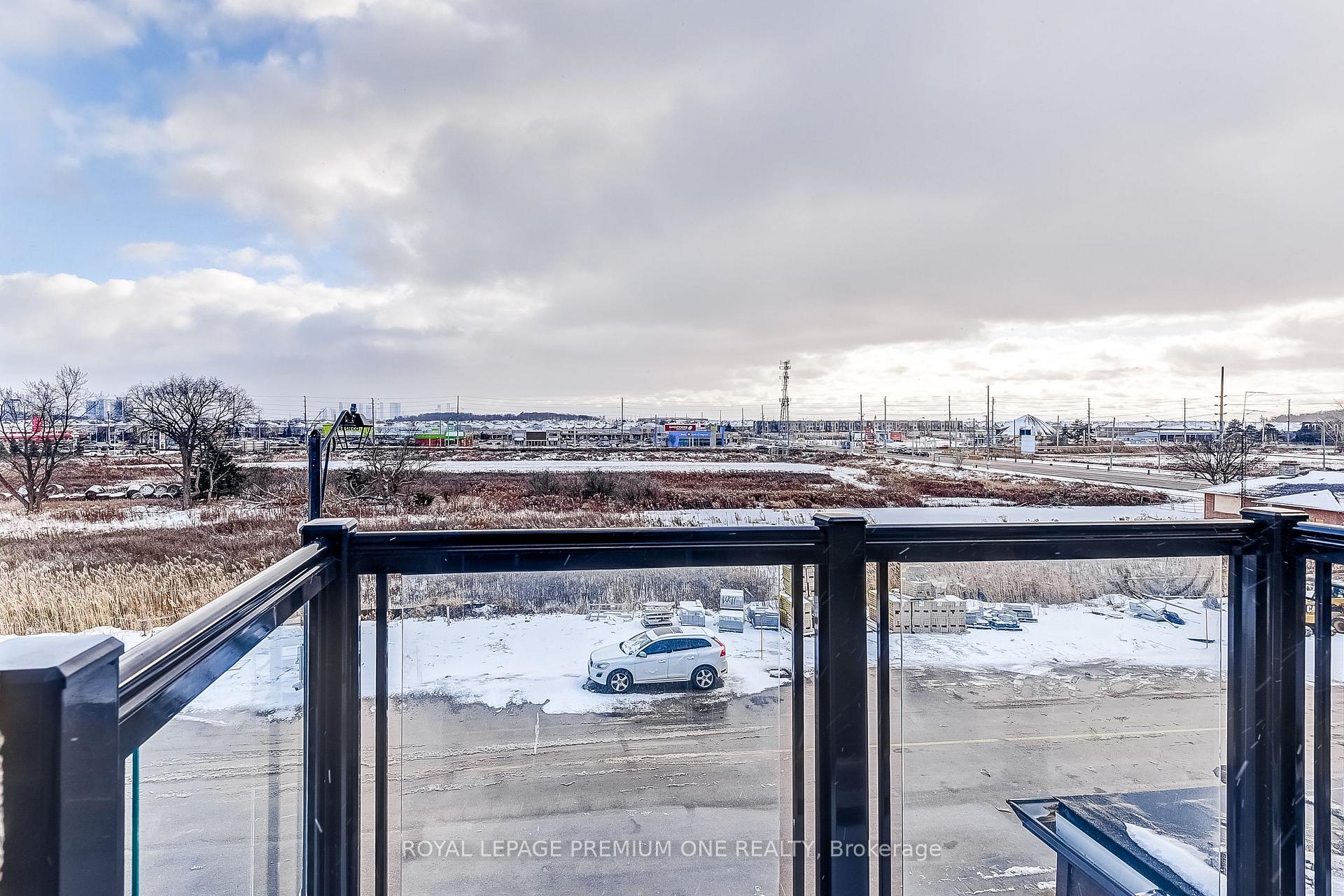 Photo 35 of 36 Thule Street N, Vaughan, Vellore Village — HOMEH