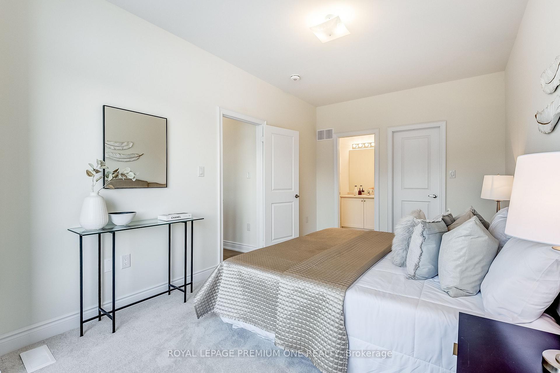 Photo 36 of 36 Thule Street N, Vaughan, Vellore Village — HOMEH