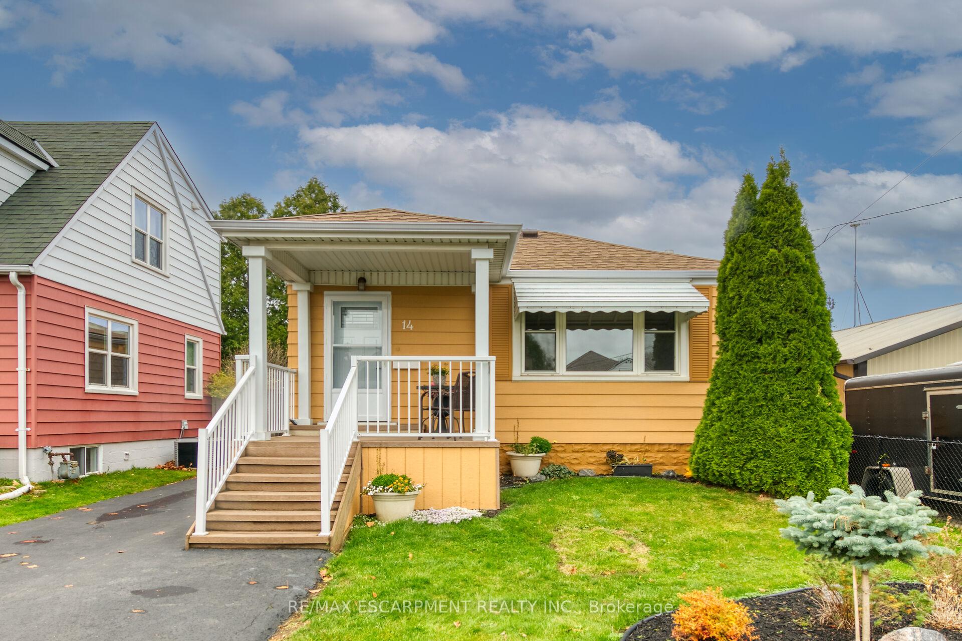Photo 3 of 14 Walter Avenue S, Hamilton, Normanhurst — HOMEH