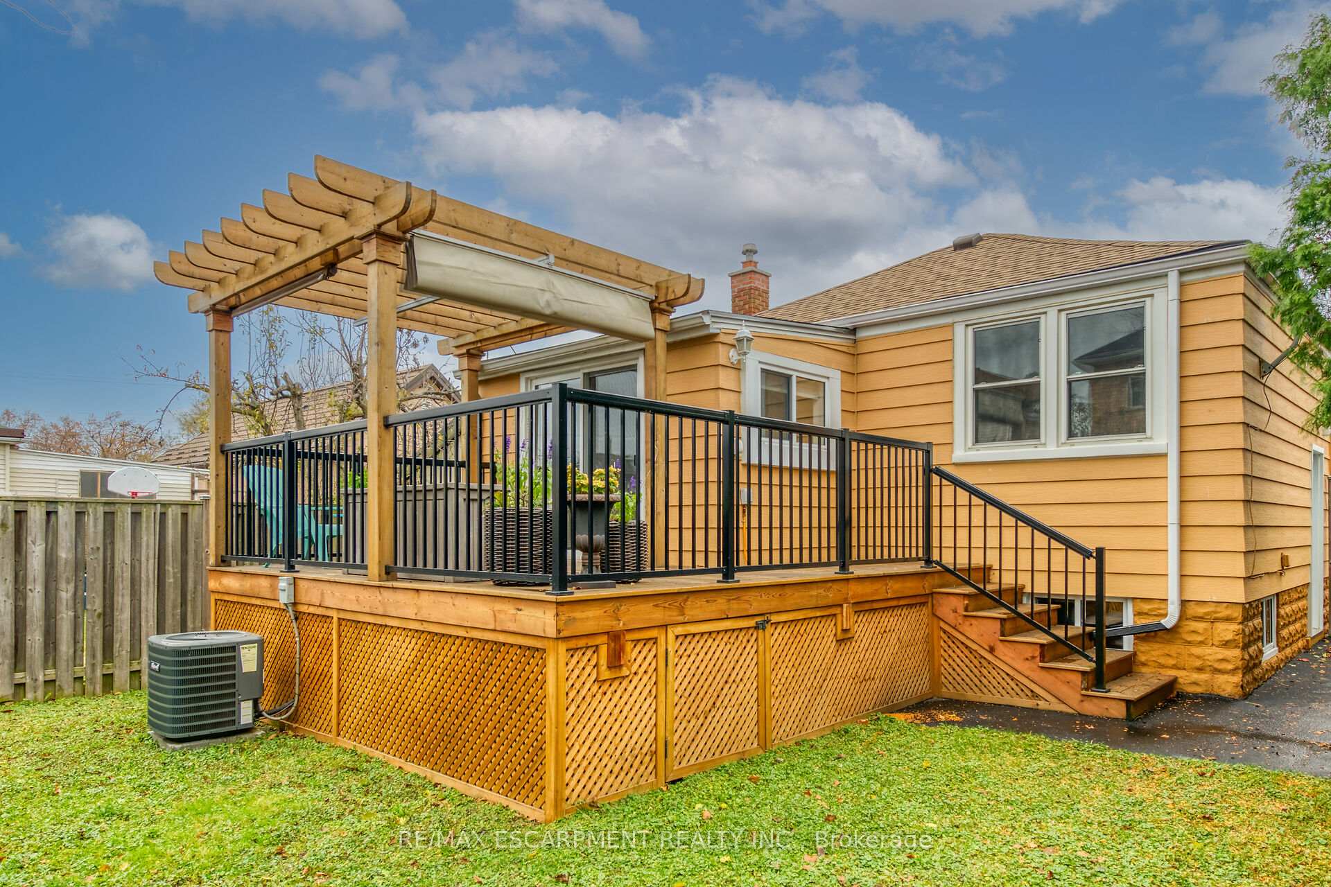 Photo 29 of 14 Walter Avenue S, Hamilton, Normanhurst — HOMEH