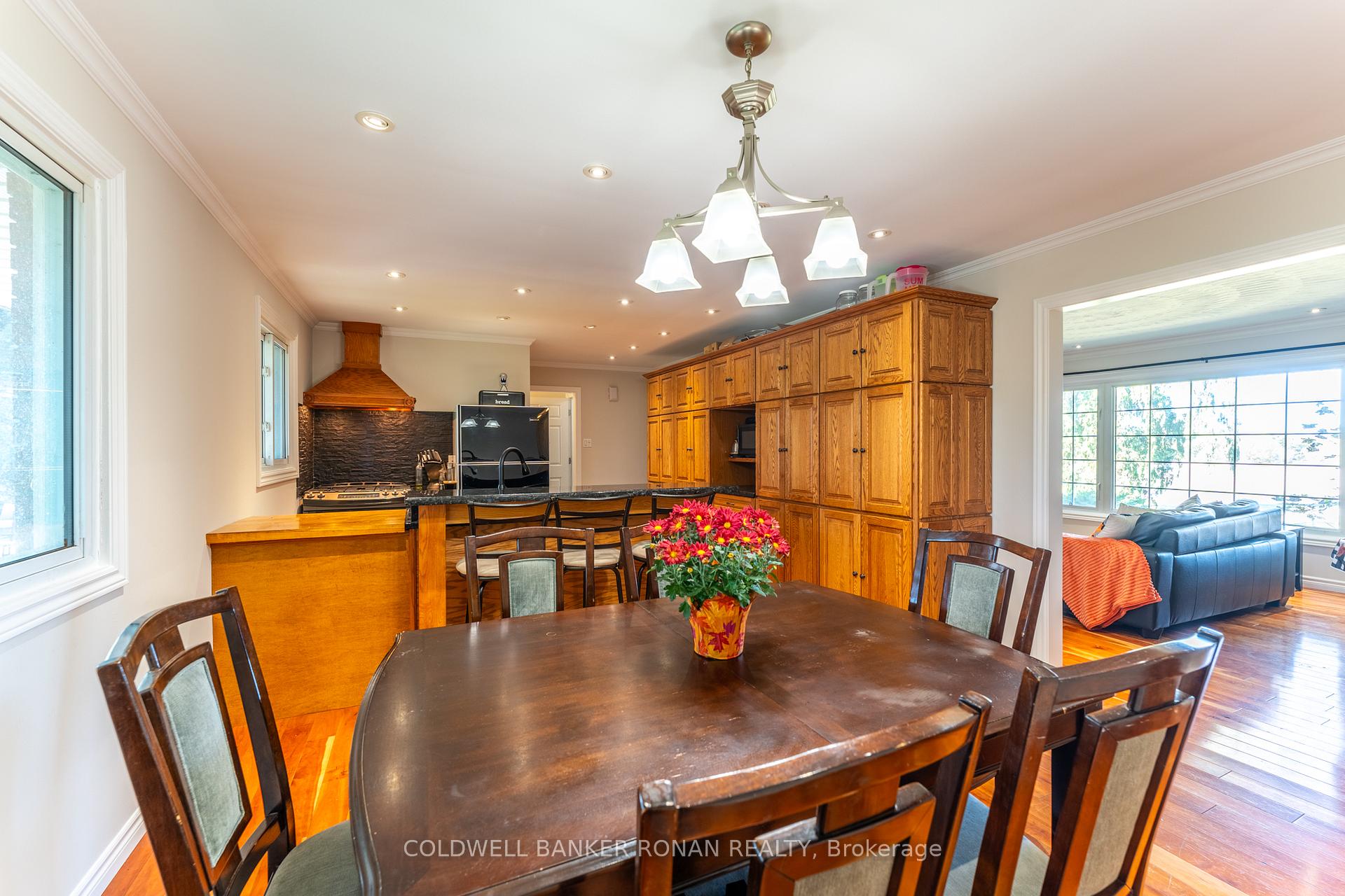 Photo 5 of 7263 5th Line, New Tecumseth, Rural New Tecumseth — HOMEH