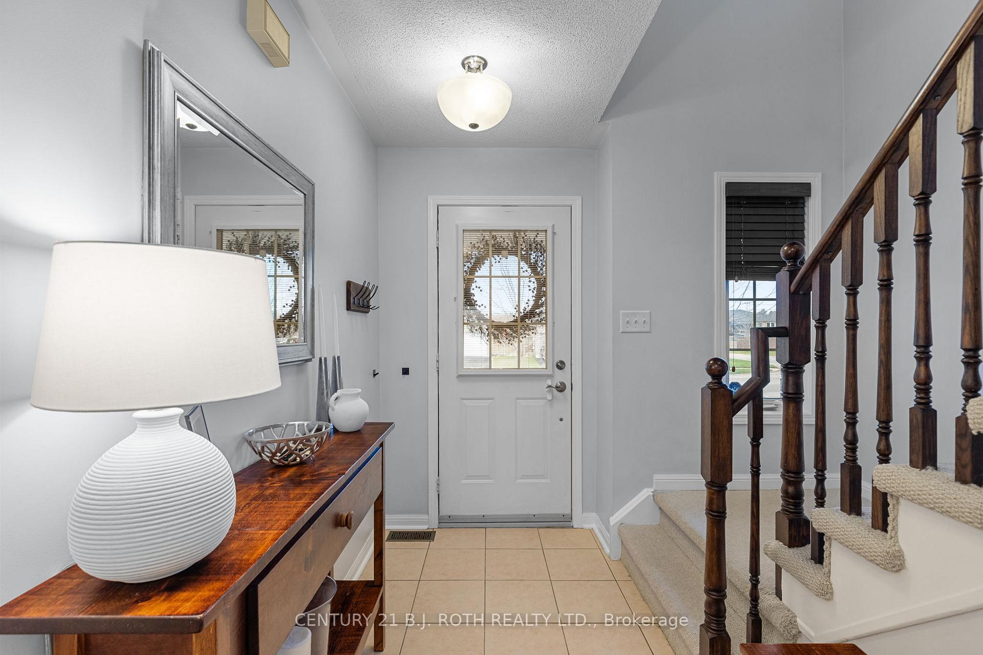 Photo 4 of 83 Bird Street, Barrie, Edgehill Drive — HOMEH
