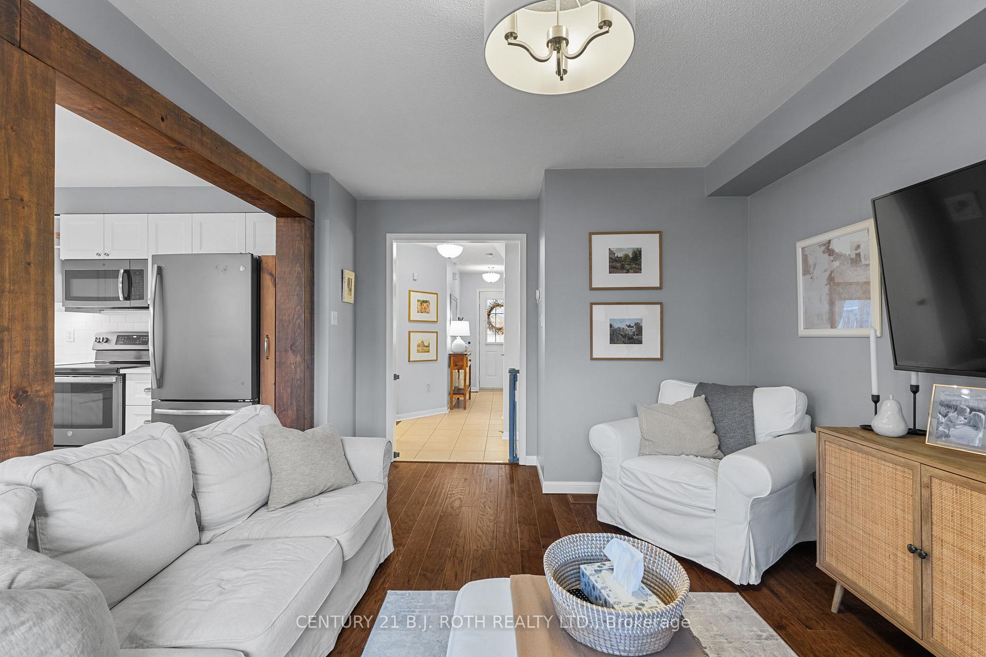 Photo 3 of 83 Bird Street, Barrie, Edgehill Drive — HOMEH