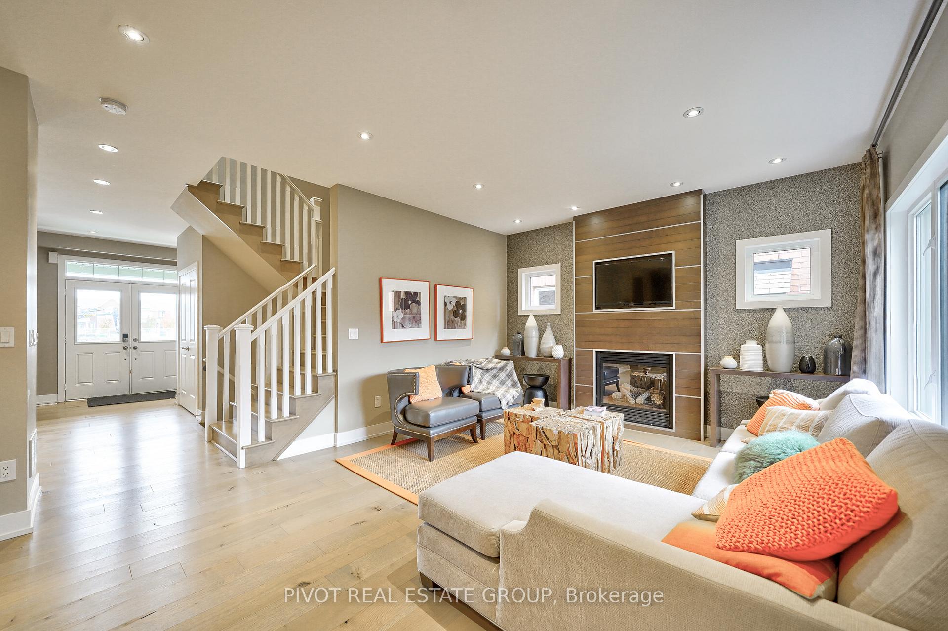 Photo 8 of 15 Countryside Street, Markham, Cornell — HOMEH