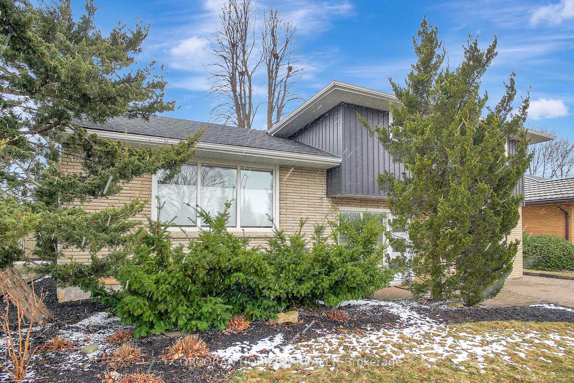Photo 3 of 237 Lourdes Street, Waterloo — HOMEH