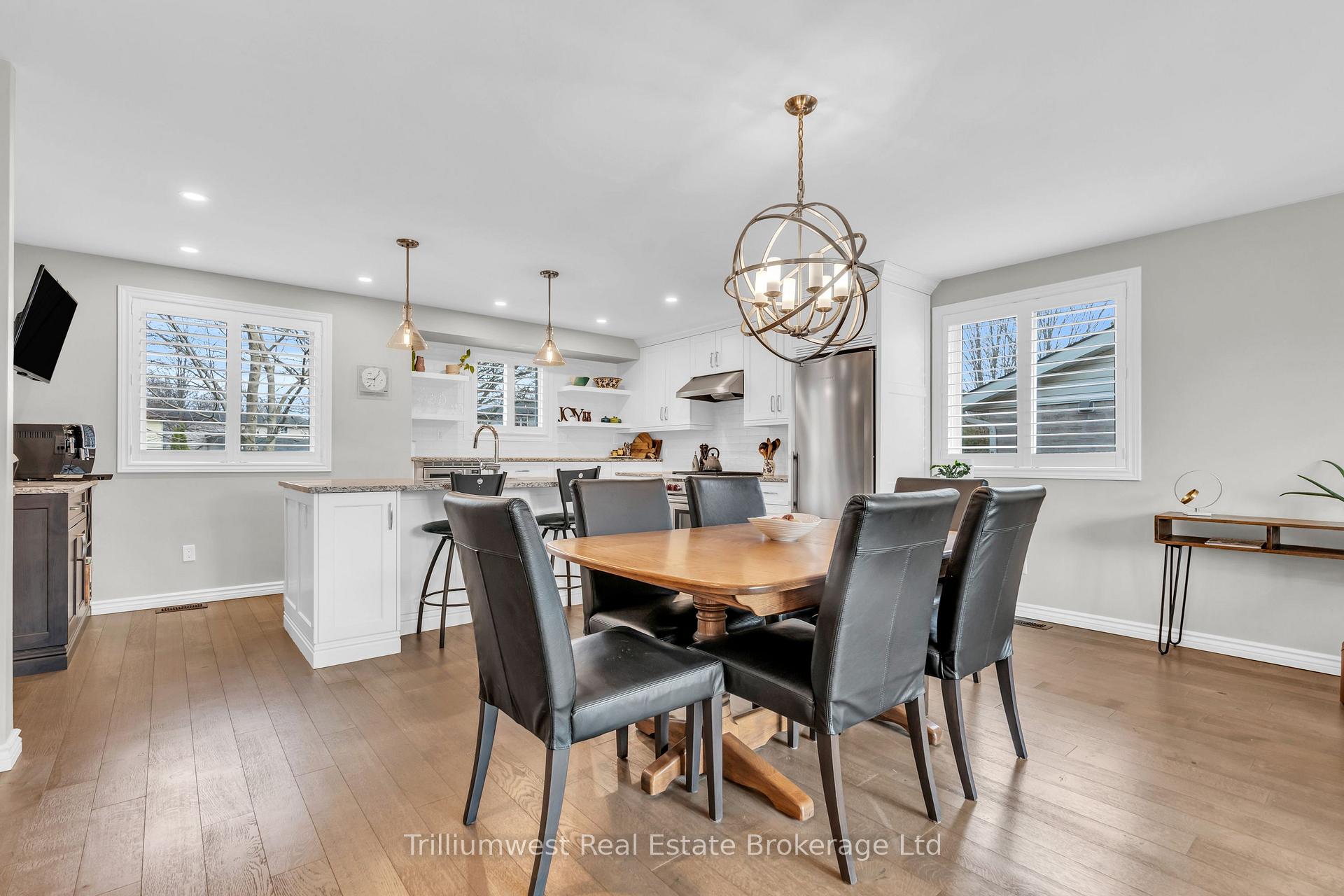Photo 17 of 5 Schuurman Court, Guelph, Kortright West — HOMEH