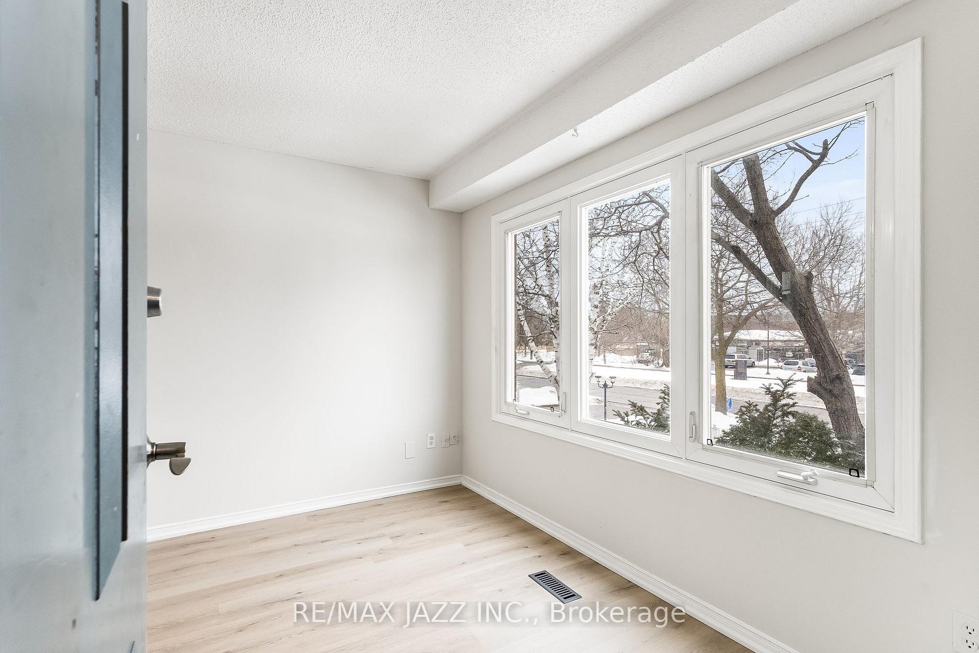 Photo 4 of 1397 Ritson Road S, Oshawa, Lakeview — HOMEH