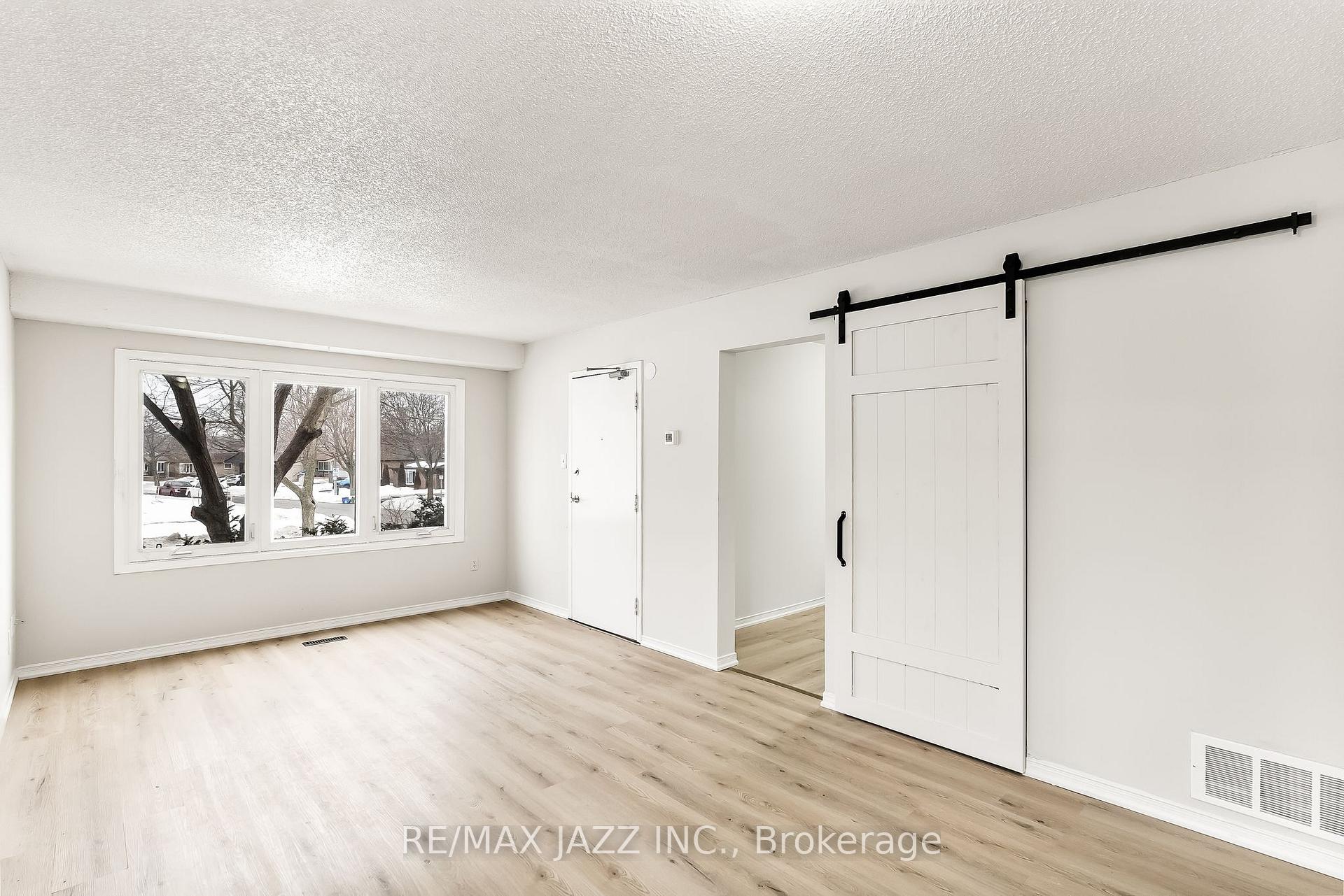 Photo 10 of 1397 Ritson Road S, Oshawa, Lakeview — HOMEH