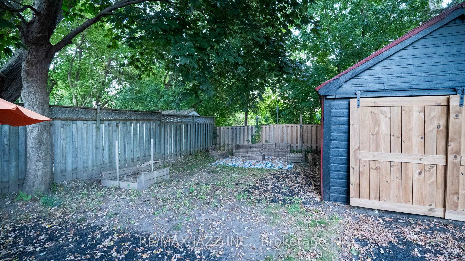 Photo 4 of 263 Haig Street, Oshawa, O'Neill — HOMEH