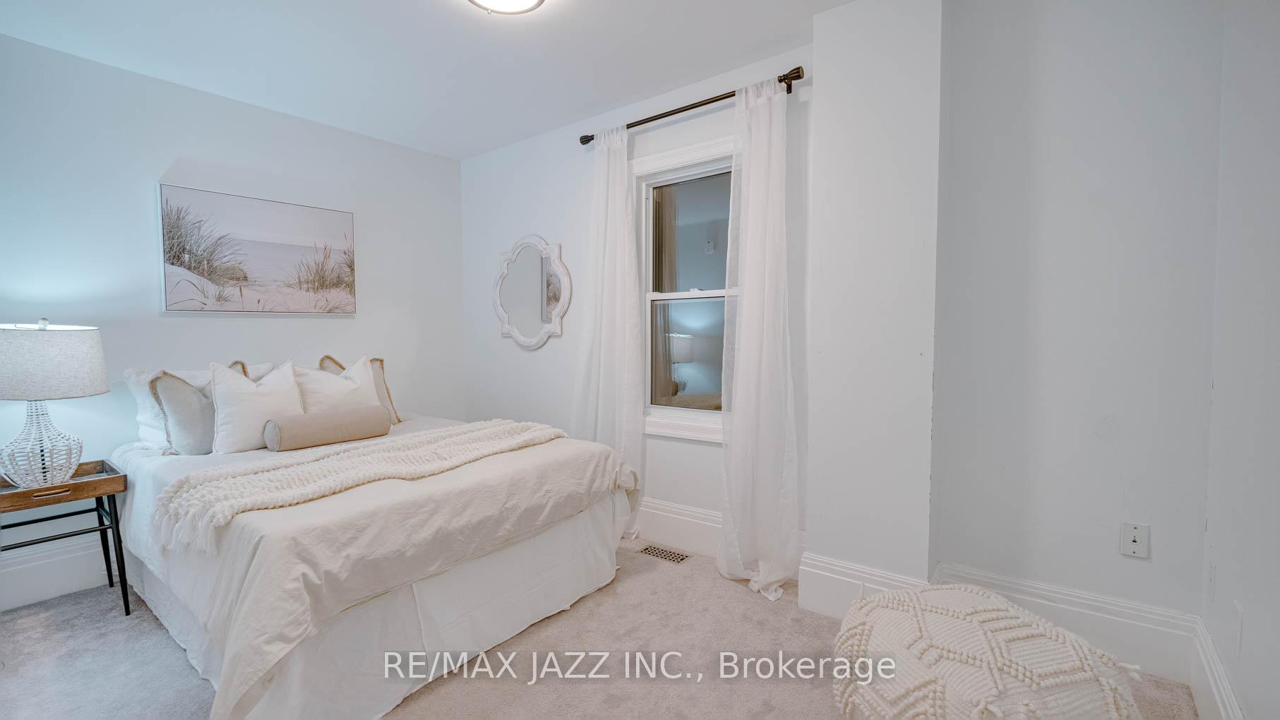 Photo 24 of 263 Haig Street, Oshawa, O'Neill — HOMEH