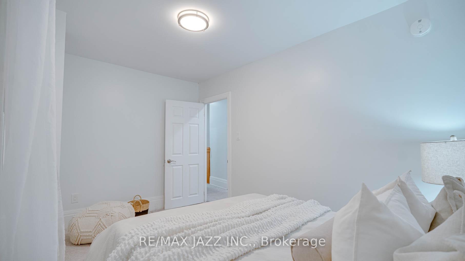 Photo 29 of 263 Haig Street, Oshawa, O'Neill — HOMEH