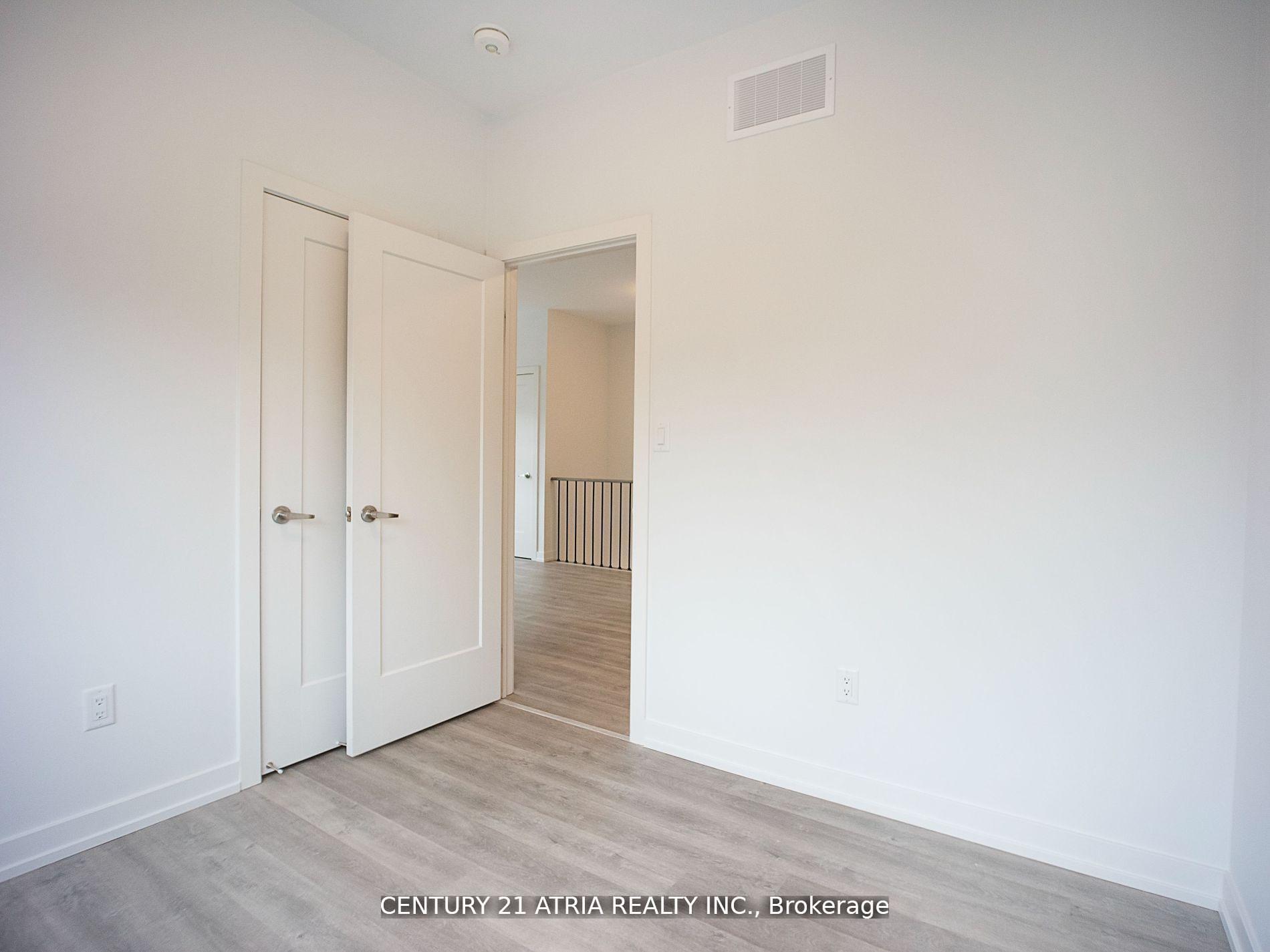 Photo 6 of Unit CoachHouse, 1 Sugarberry Avenue, Markham, Cornell — HOMEH