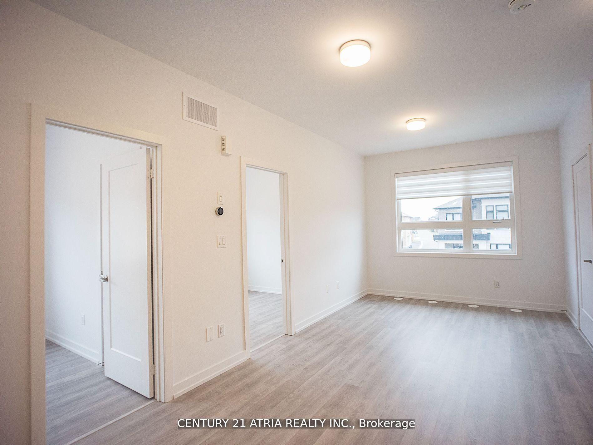 Photo 11 of Unit CoachHouse, 1 Sugarberry Avenue, Markham, Cornell — HOMEH