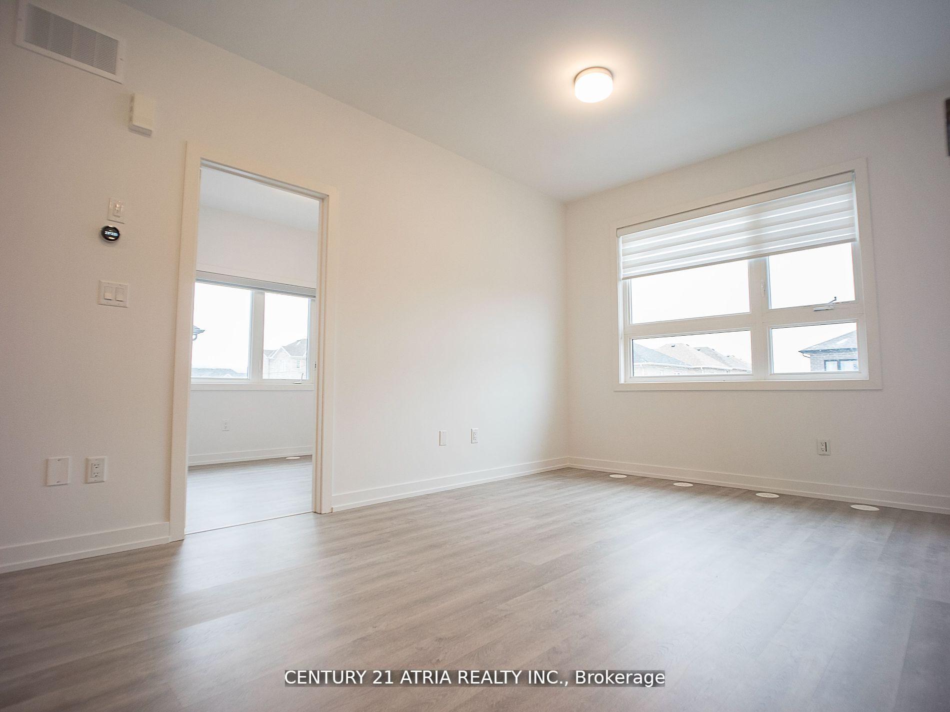 Photo 13 of Unit CoachHouse, 1 Sugarberry Avenue, Markham, Cornell — HOMEH