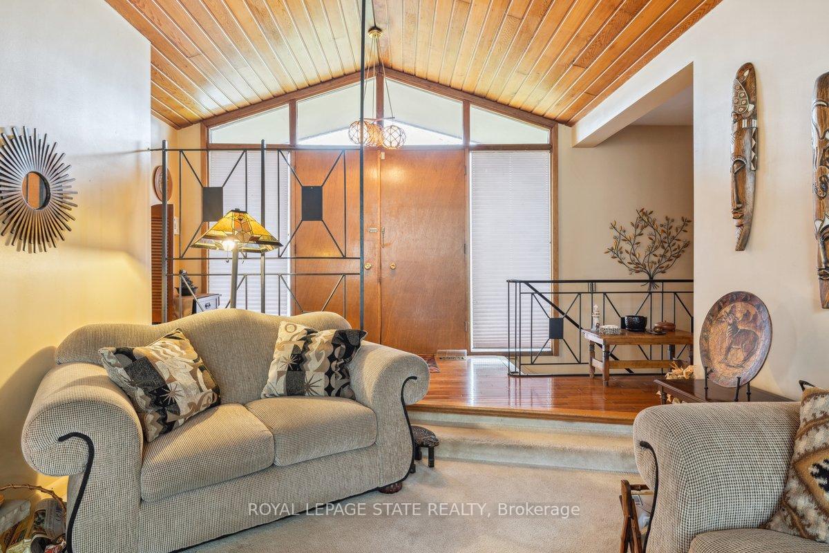Photo 2 of 171 Old Ancaster Road, Hamilton, Dundas — HOMEH