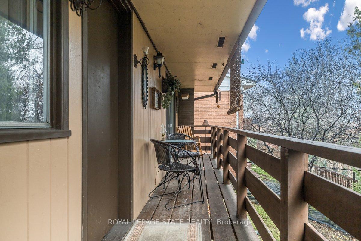Photo 23 of 171 Old Ancaster Road, Hamilton, Dundas — HOMEH