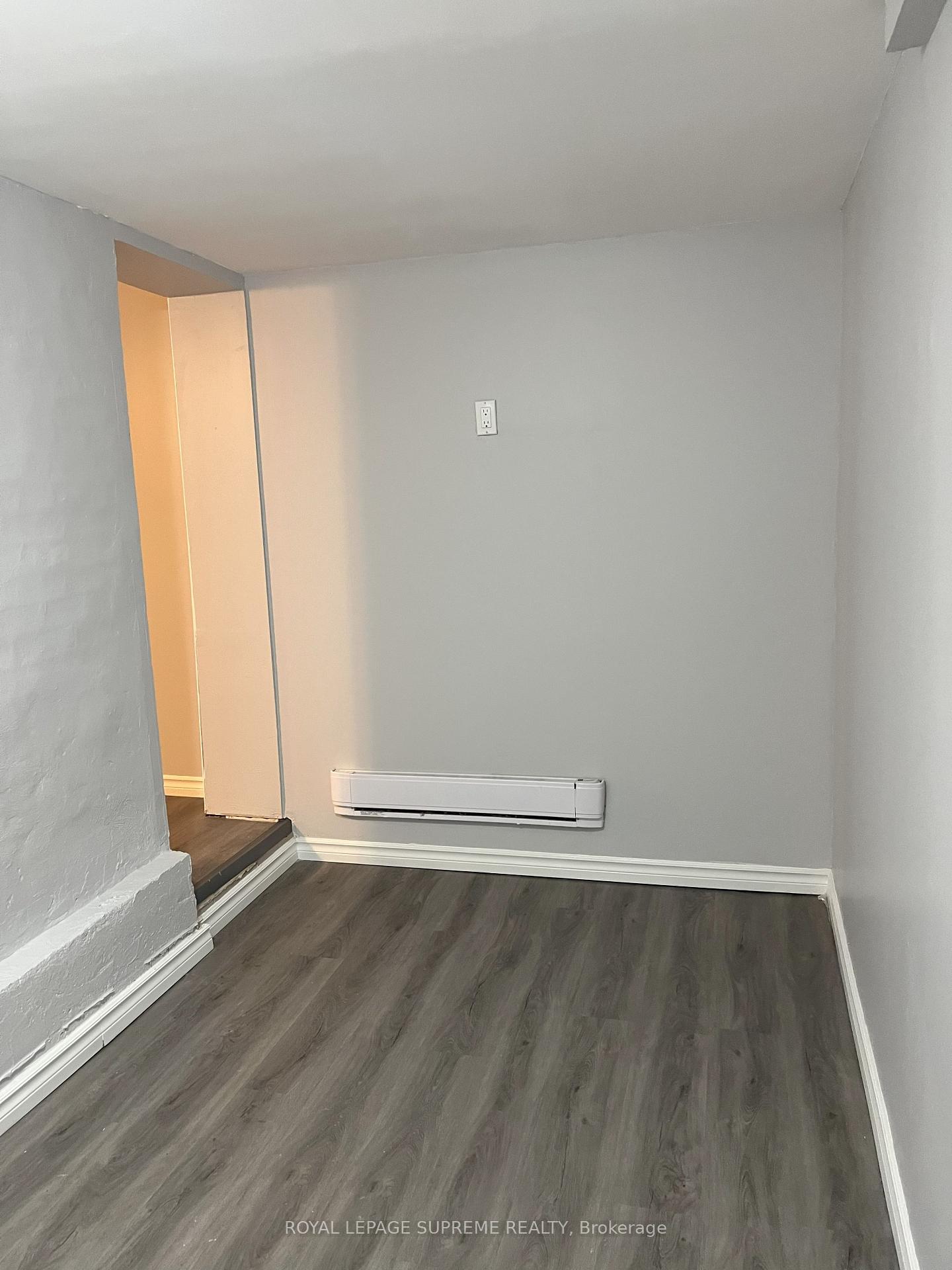 Photo 12 of Unit Bsmnt, 46 Jesmond Avenue, Toronto, Oakwood Village — HOMEH
