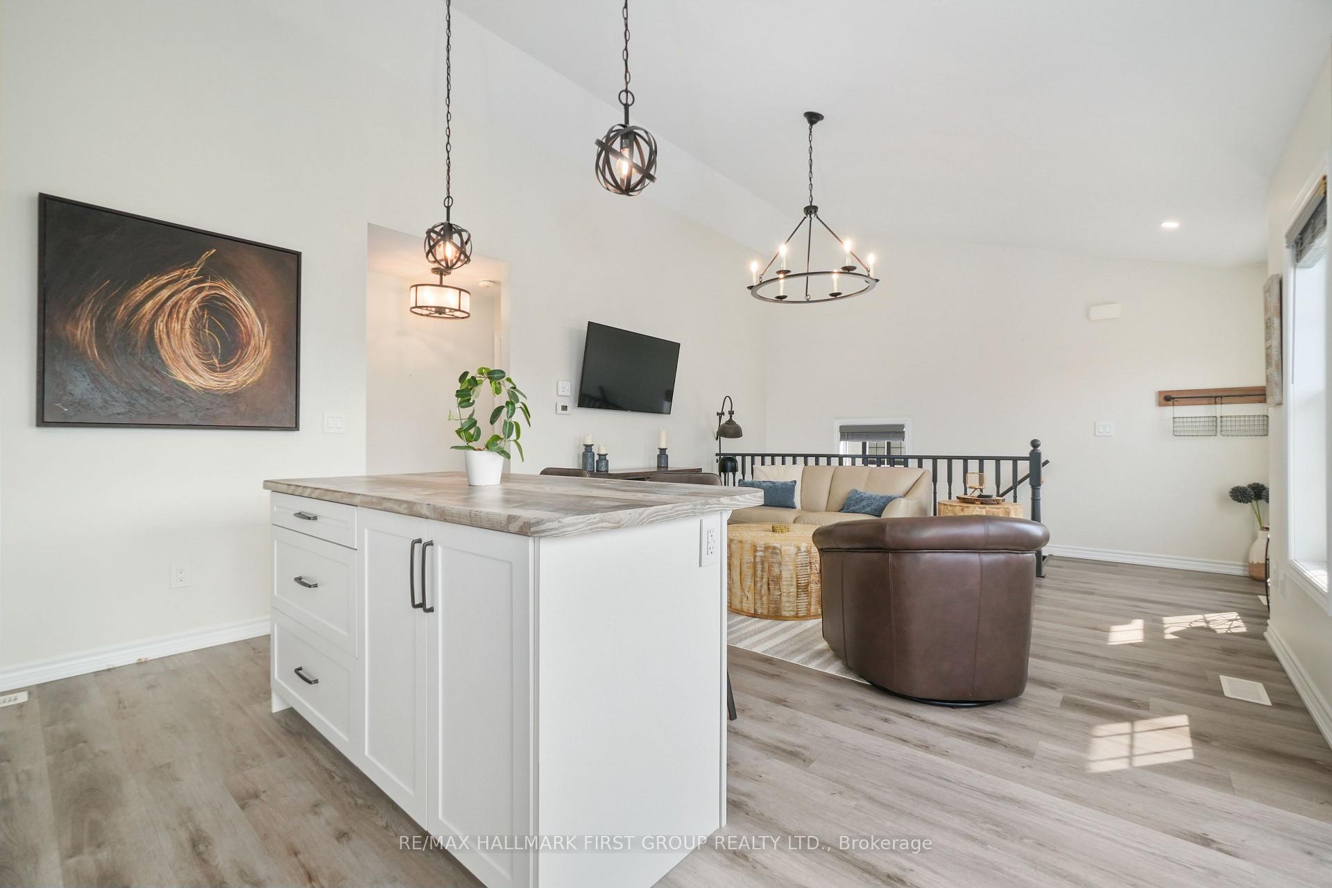 Photo 26 of 729 Wilkins Gate, Cobourg — HOMEH