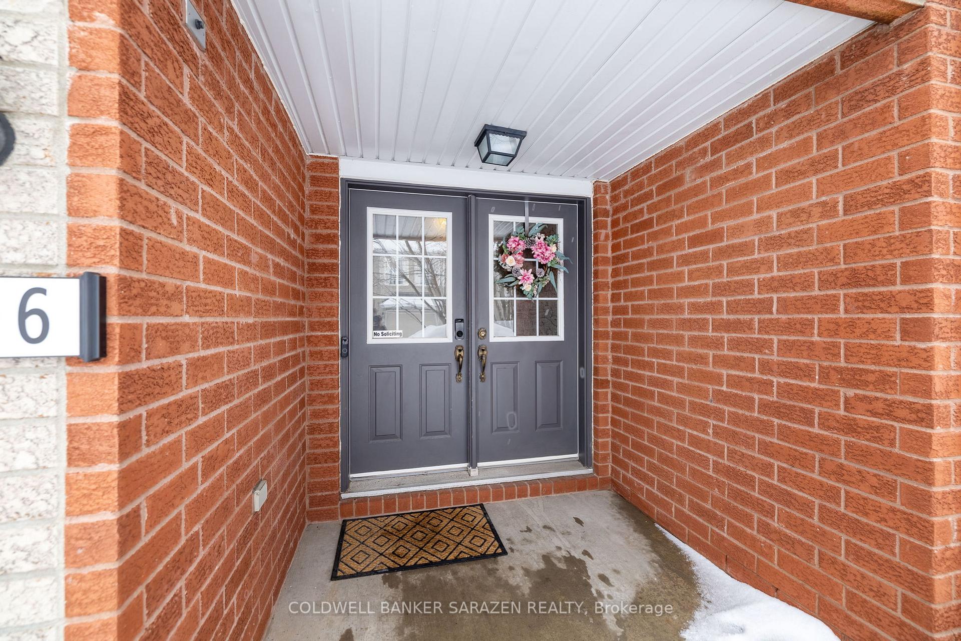 Photo 2 of 106 Gladeview Private, Ottawa, Upper Hunt Club — HOMEH