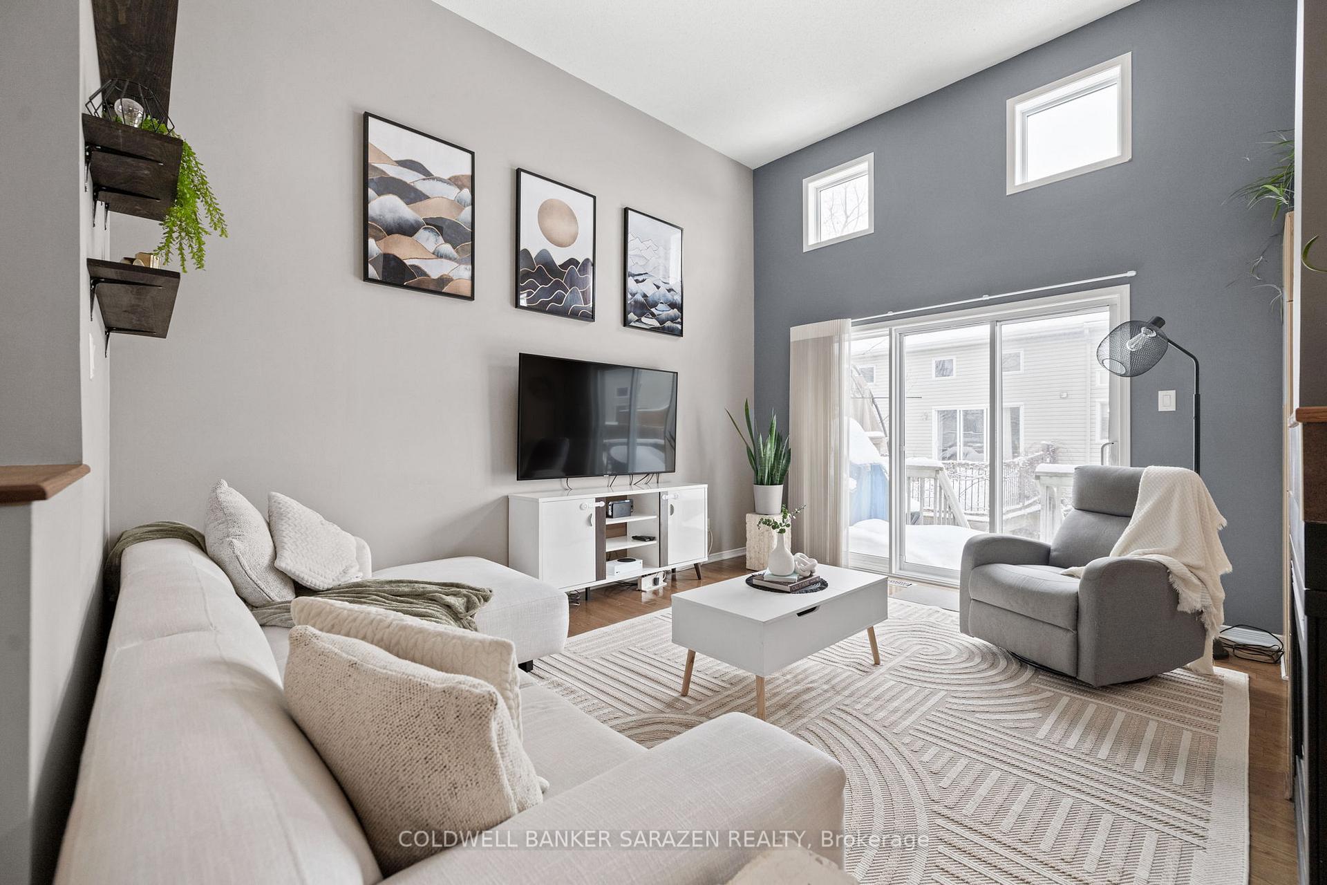 Photo 13 of 106 Gladeview Private, Ottawa, Upper Hunt Club — HOMEH