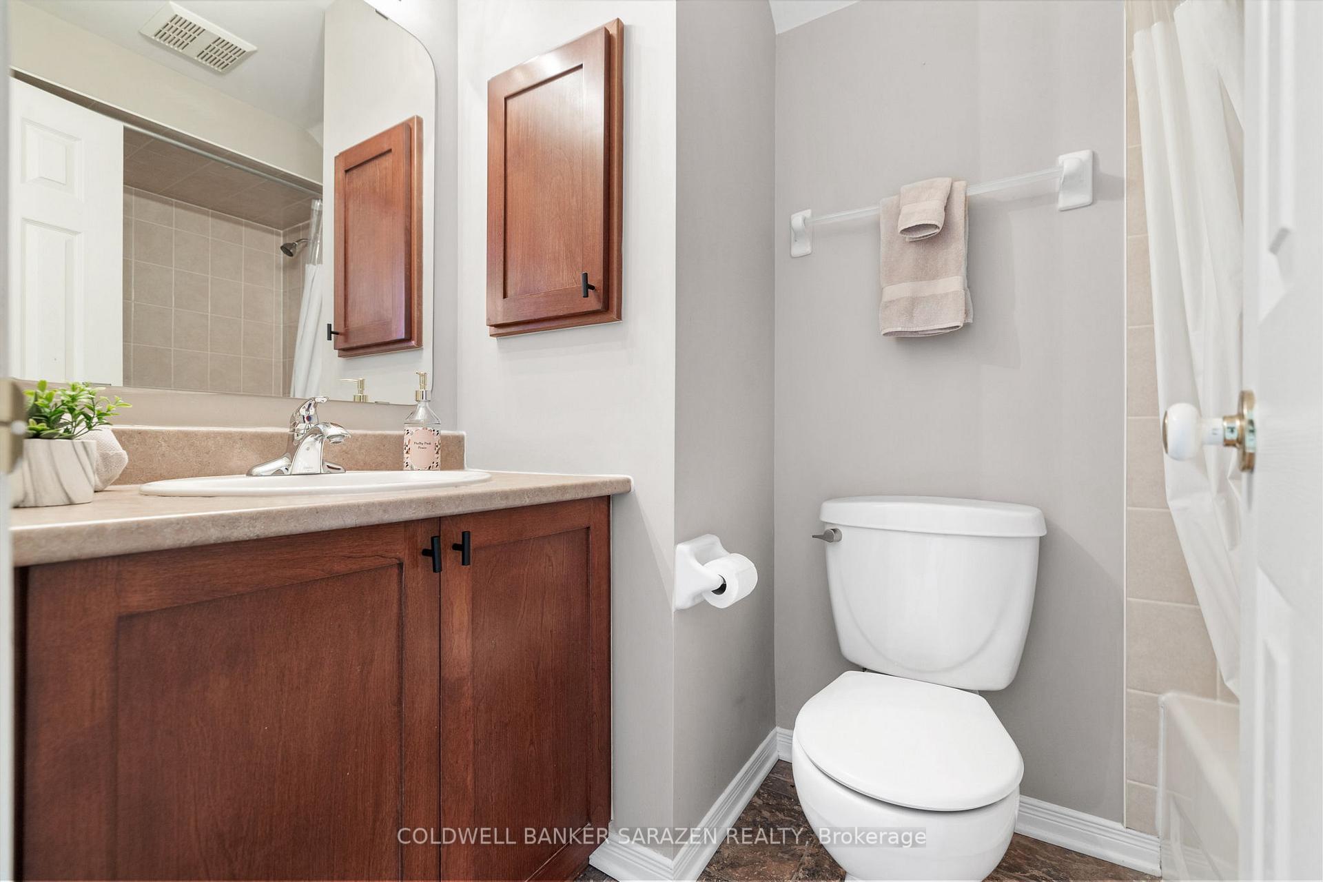 Photo 33 of 106 Gladeview Private, Ottawa, Upper Hunt Club — HOMEH