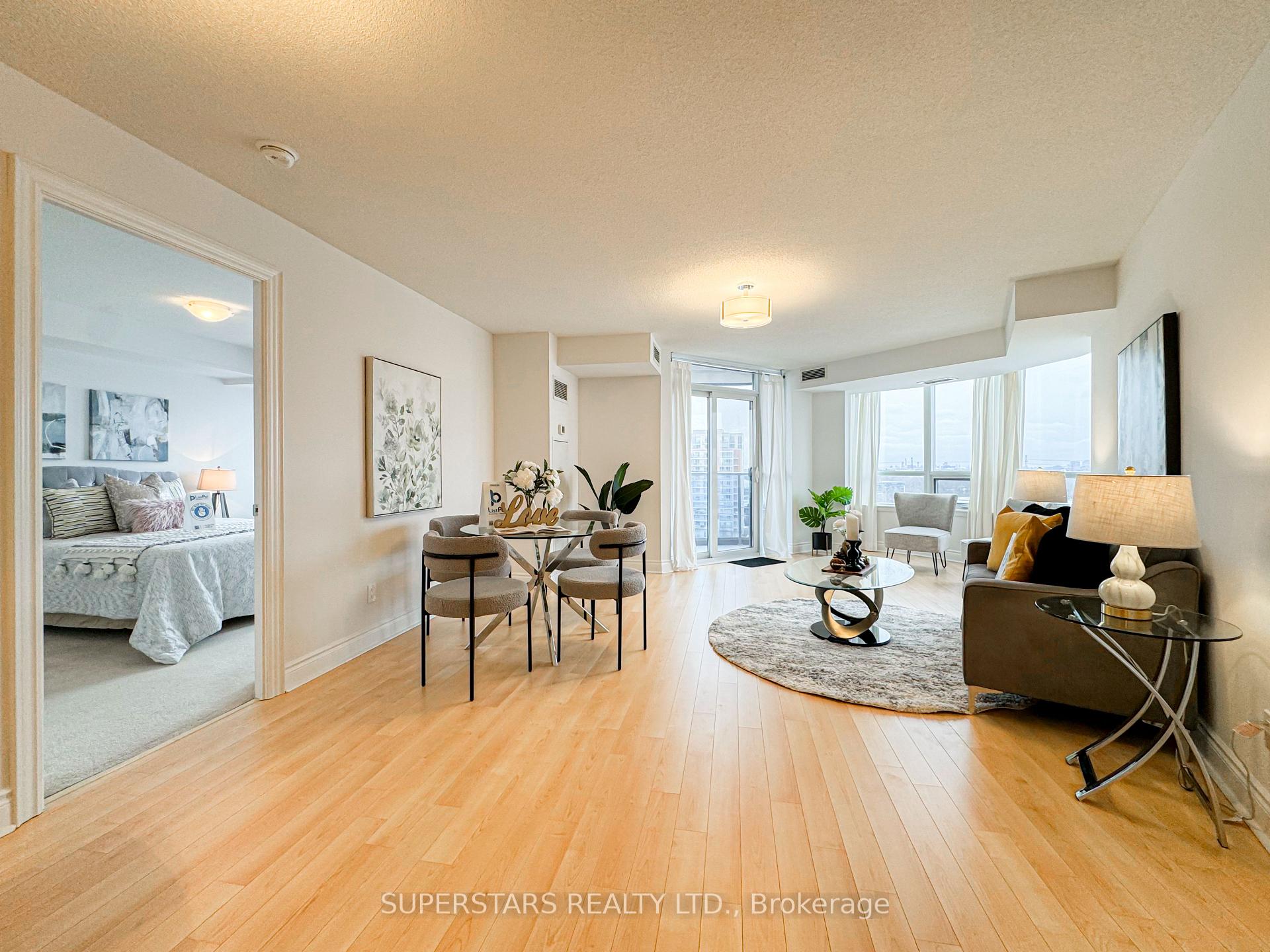 Photo 5 of Unit 1063, 23 Cox Boulevard, Markham, Unionville — HOMEH