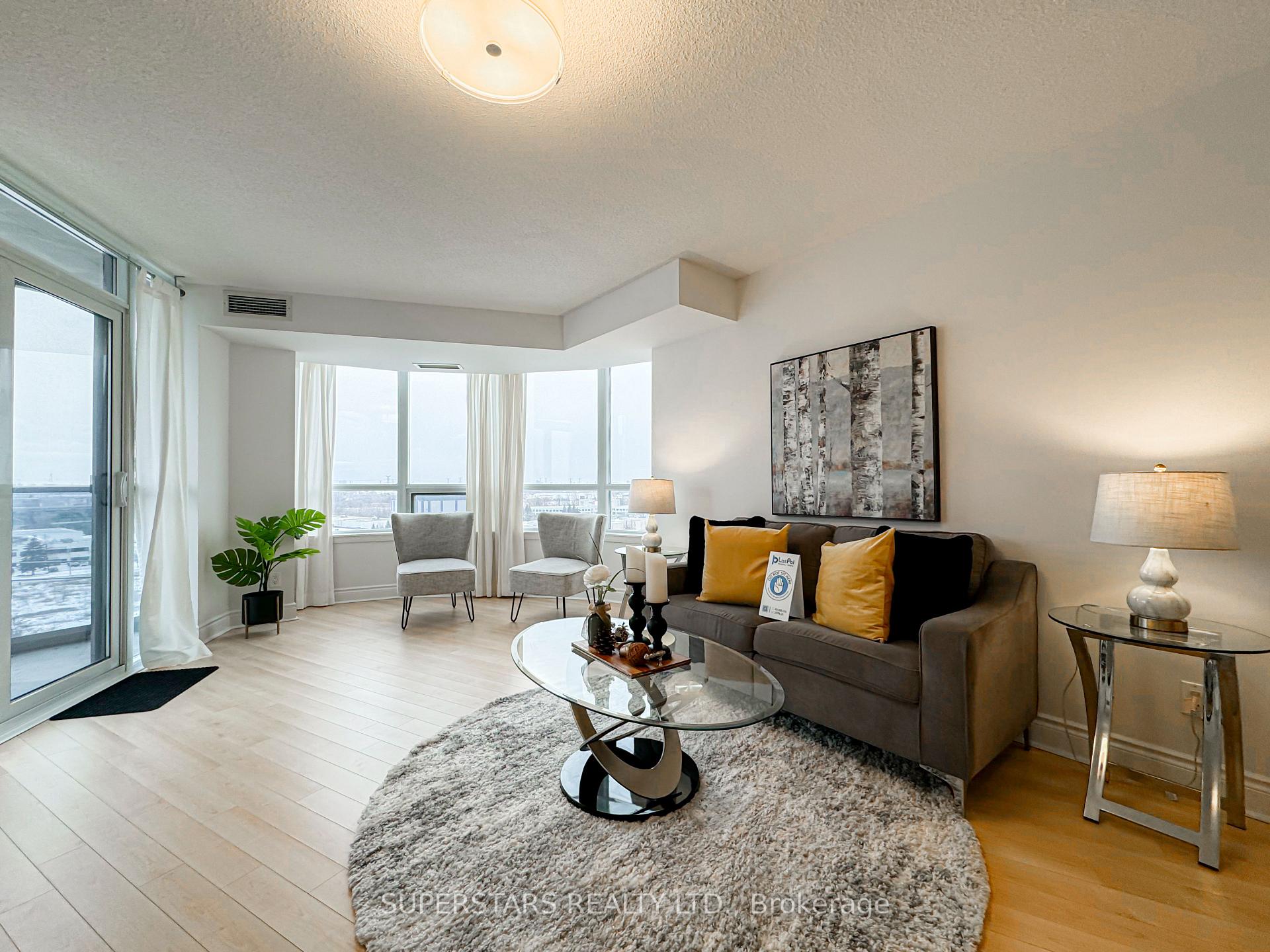Photo 2 of Unit 1063, 23 Cox Boulevard, Markham, Unionville — HOMEH