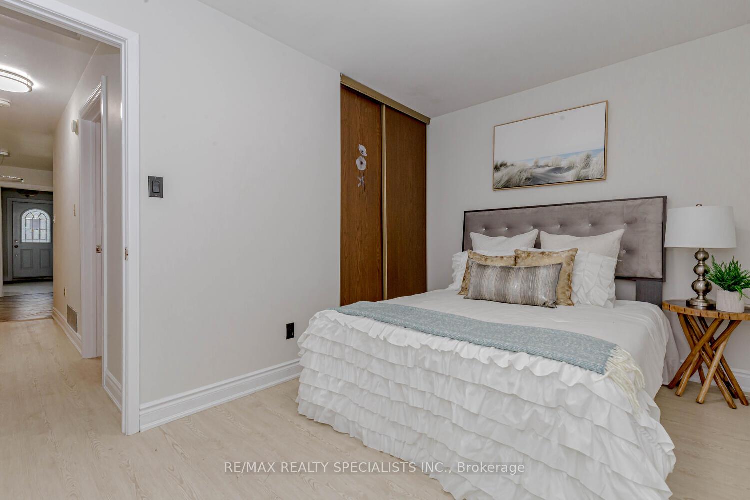 Photo 3 of 39 Seaborn (Upper) Road, Brampton, Madoc — HOMEH