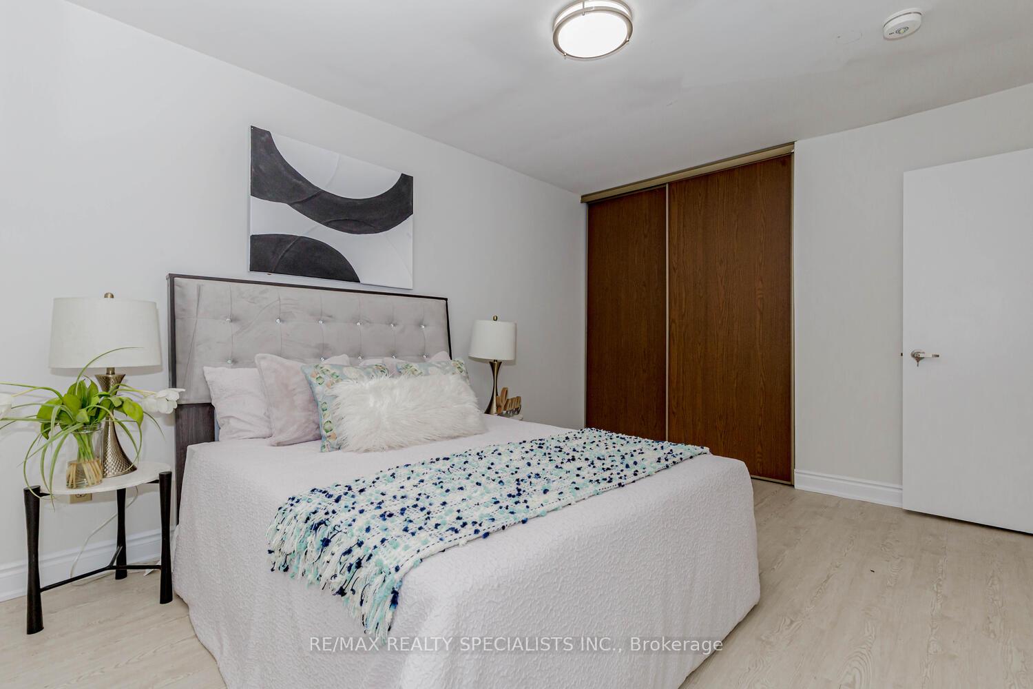 Photo 8 of 39 Seaborn (Upper) Road, Brampton, Madoc — HOMEH