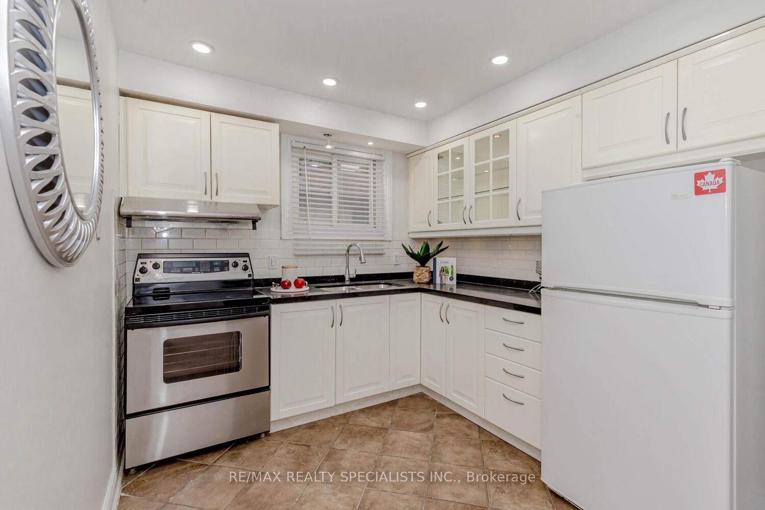 Photo 13 of 39 Seaborn (Upper) Road, Brampton, Madoc — HOMEH