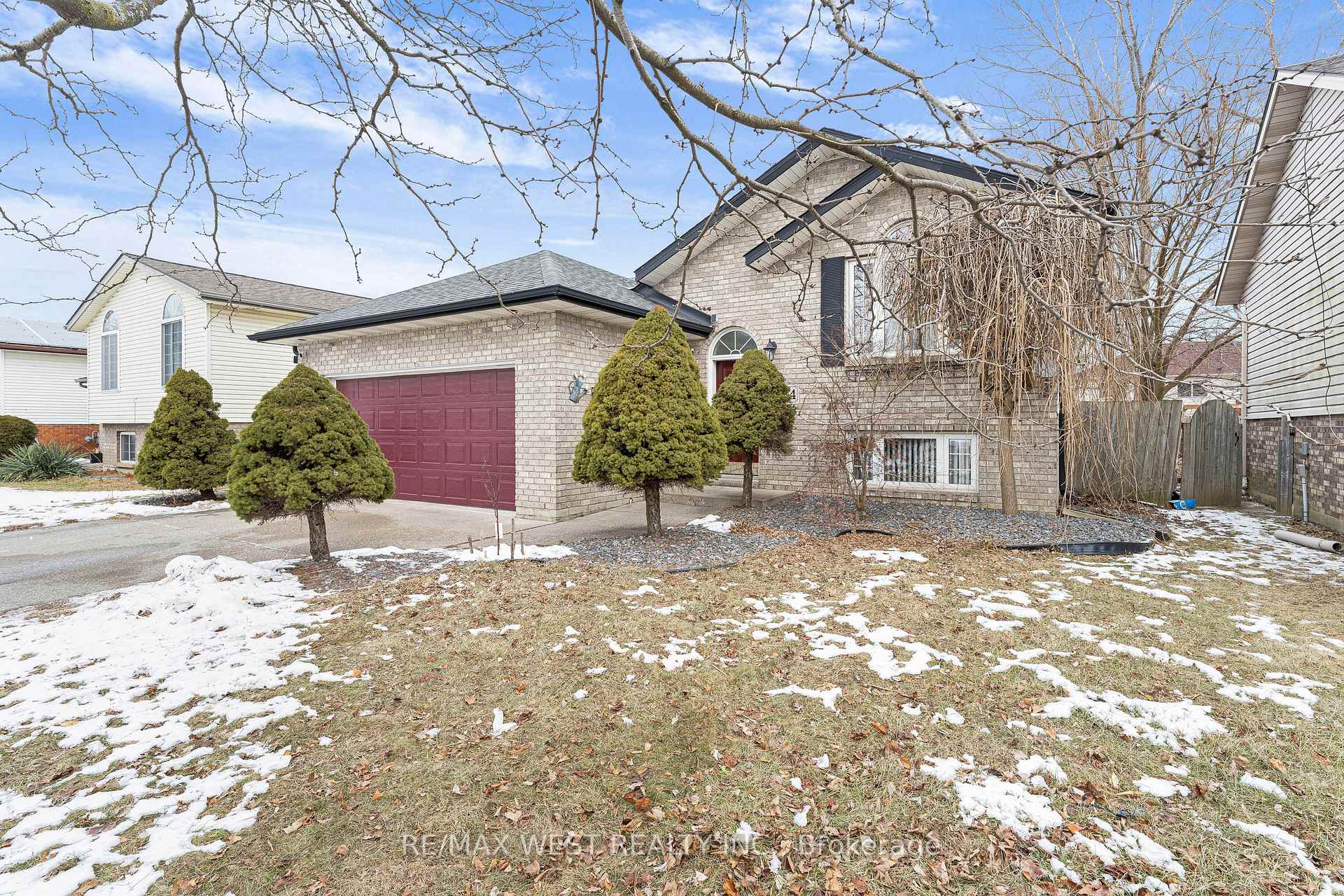 Photo 37 of 2334 California Avenue, Windsor — HOMEH