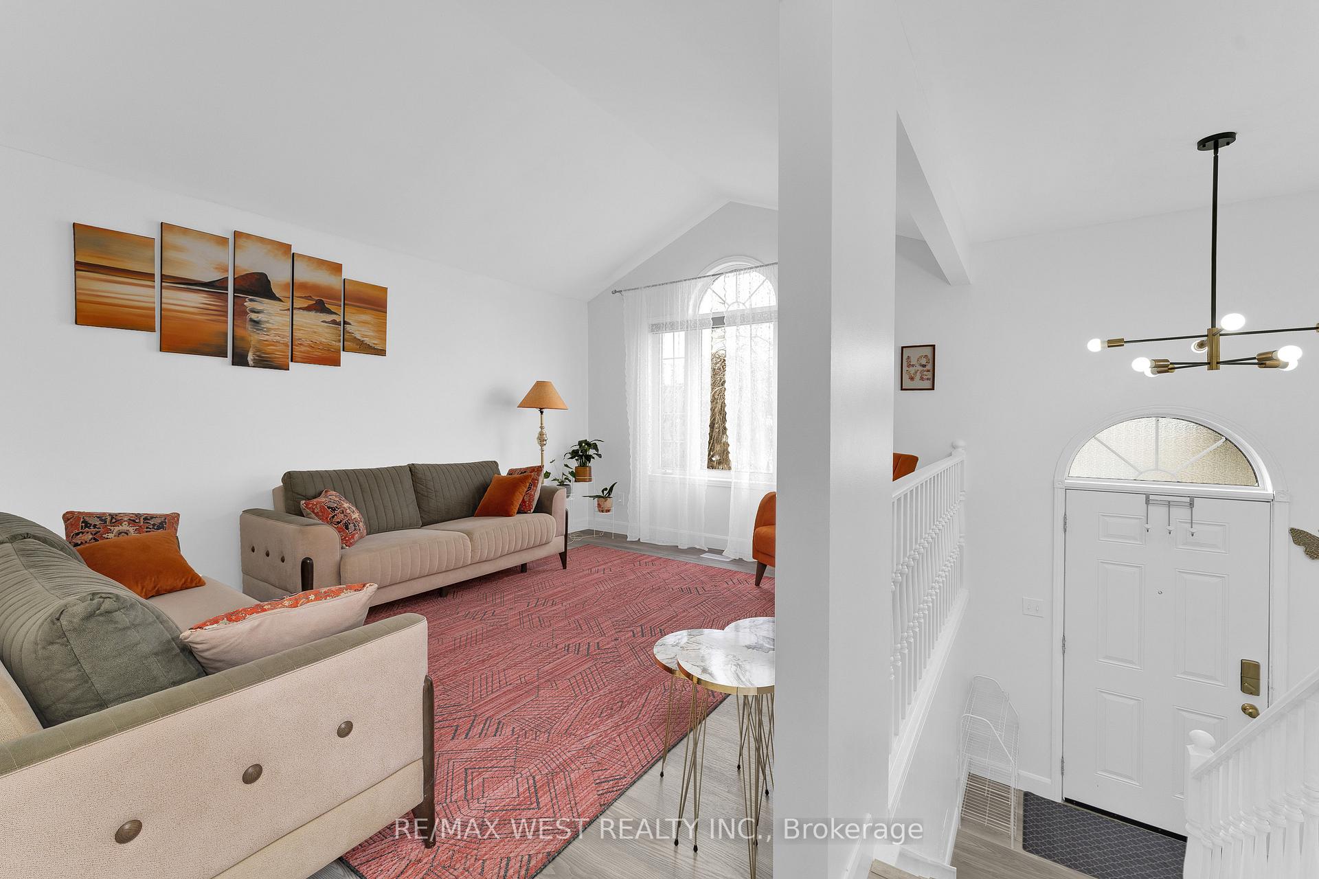 Photo 6 of 2334 California Avenue, Windsor — HOMEH