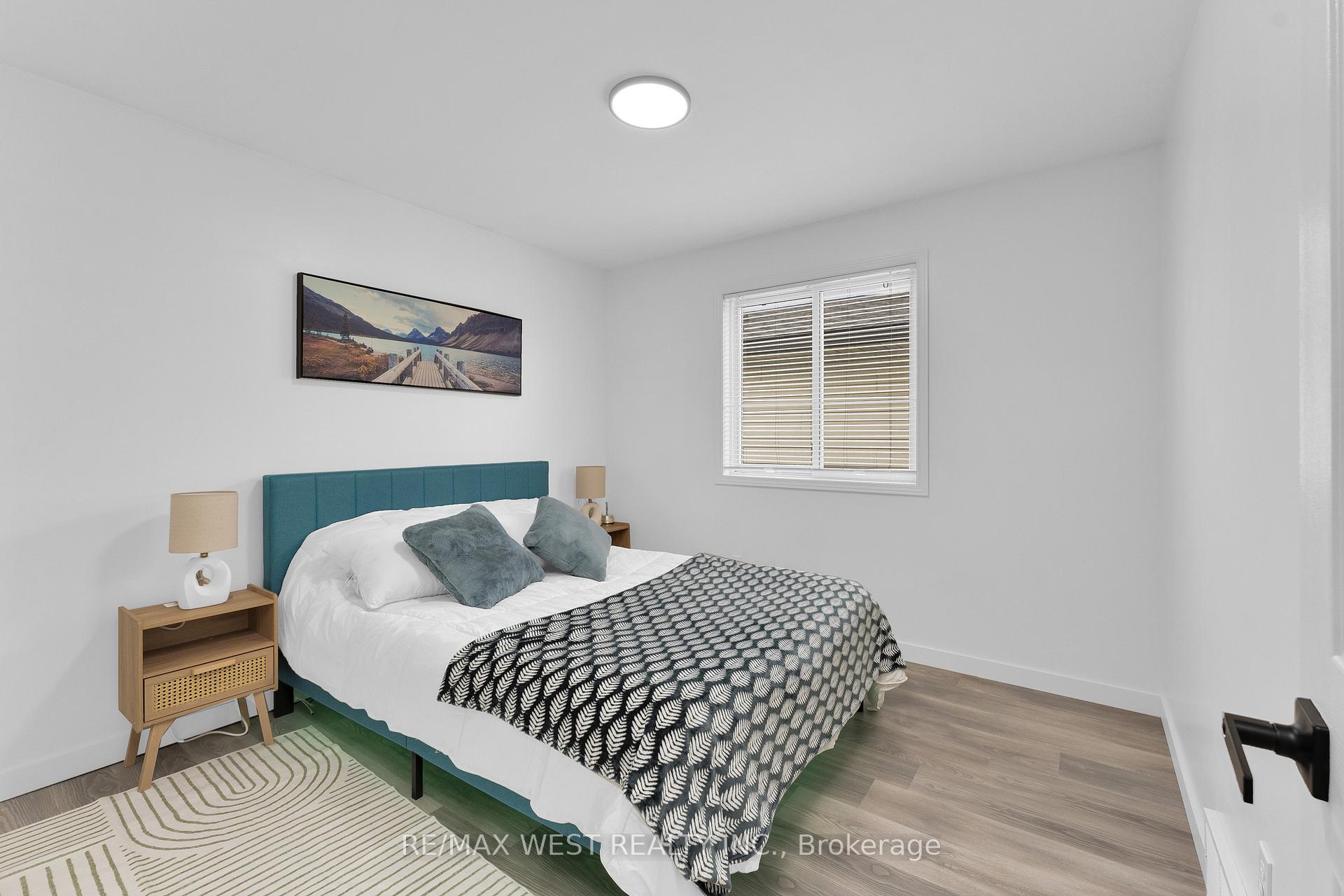 Photo 20 of 2334 California Avenue, Windsor — HOMEH