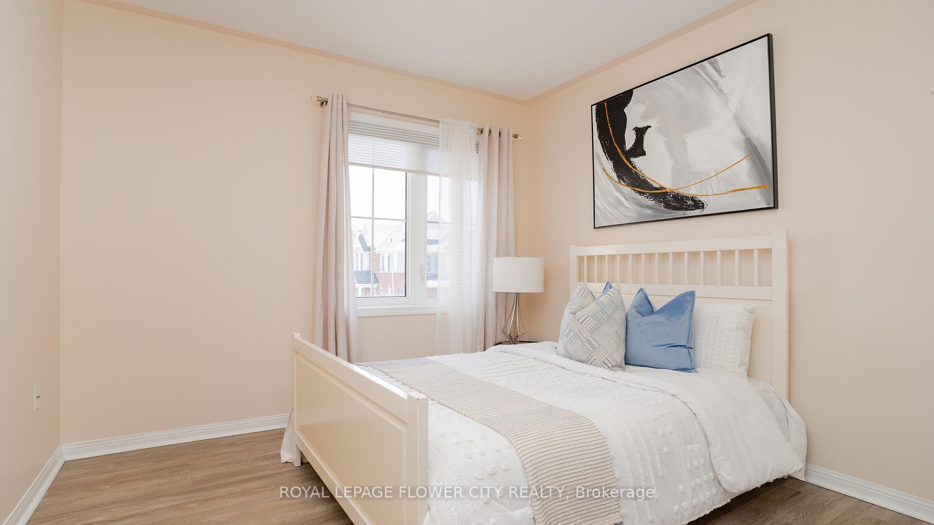 Photo 14 of 113 Vanhorne Close, Brampton, Northwest Brampton — HOMEH