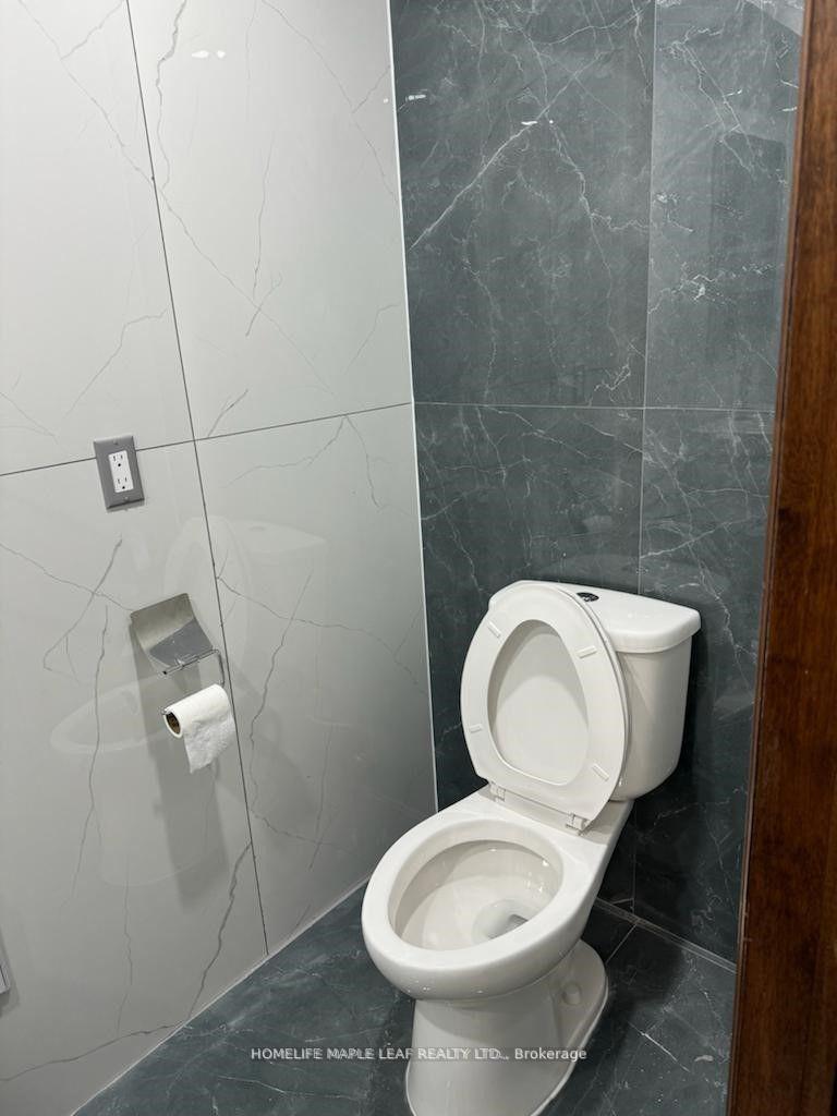 Photo 8 of Unit Bsmt, 8 Delray Court, Brampton, Toronto Gore Rural Estate — HOMEH